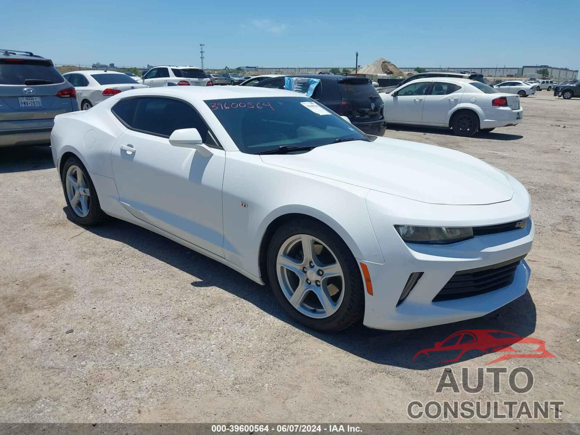 CHEVROLET CAMARO 2018 - 1G1FB1RX6J0151199