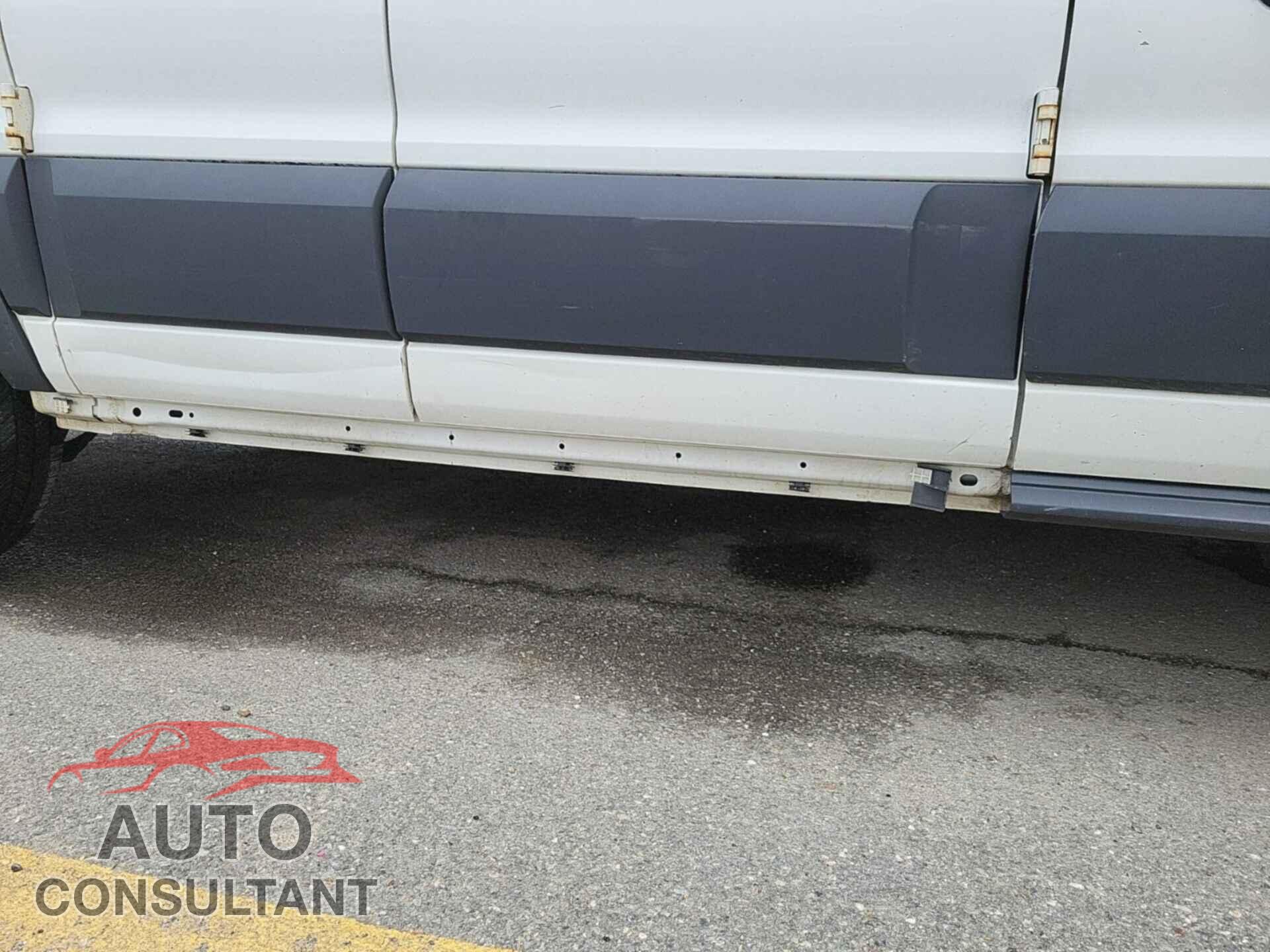 FORD TRANSIT 2016 - 1FTYE1ZM2GKA02024