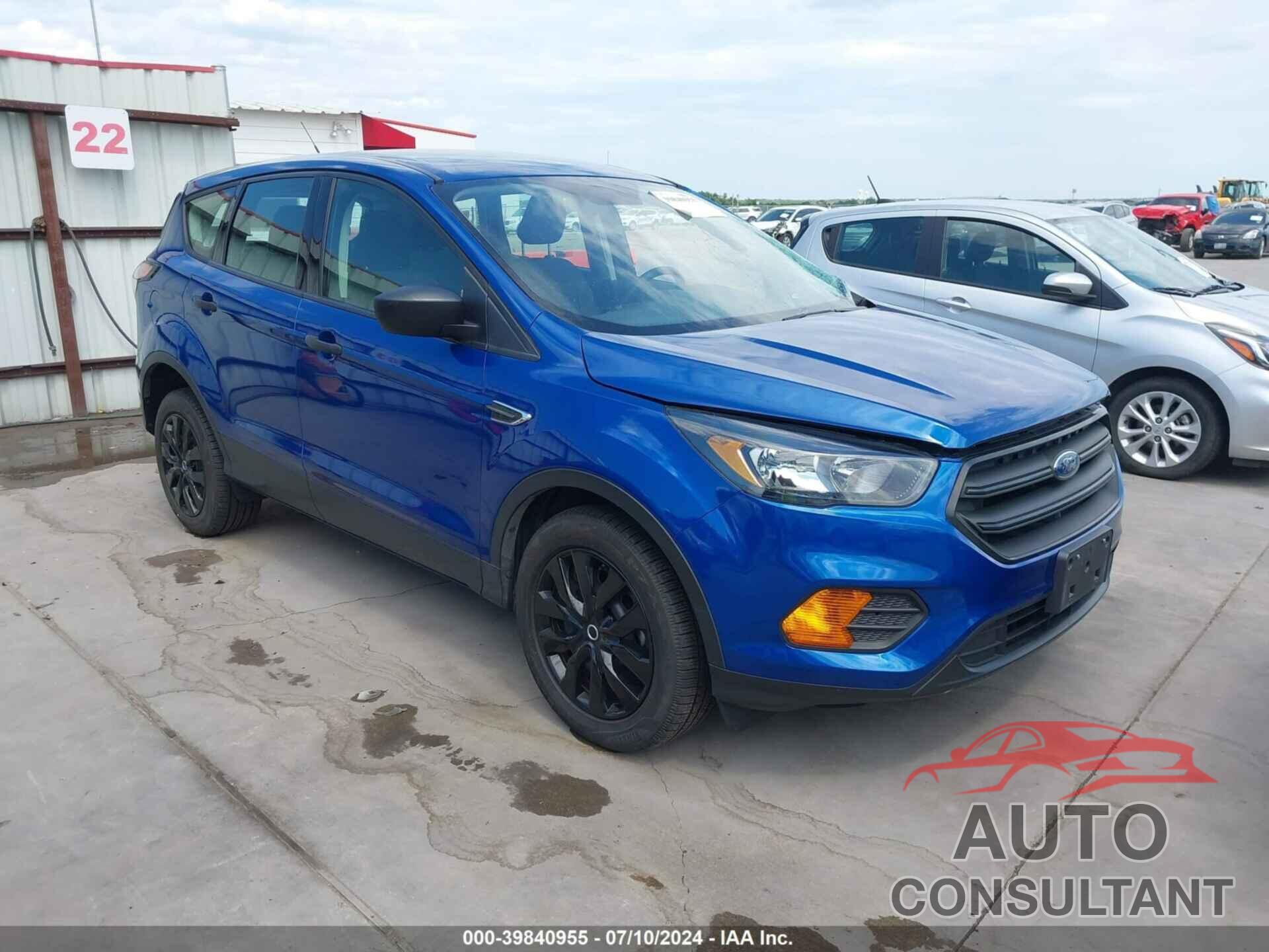 FORD ESCAPE 2018 - 1FMCU0F74JUD29991