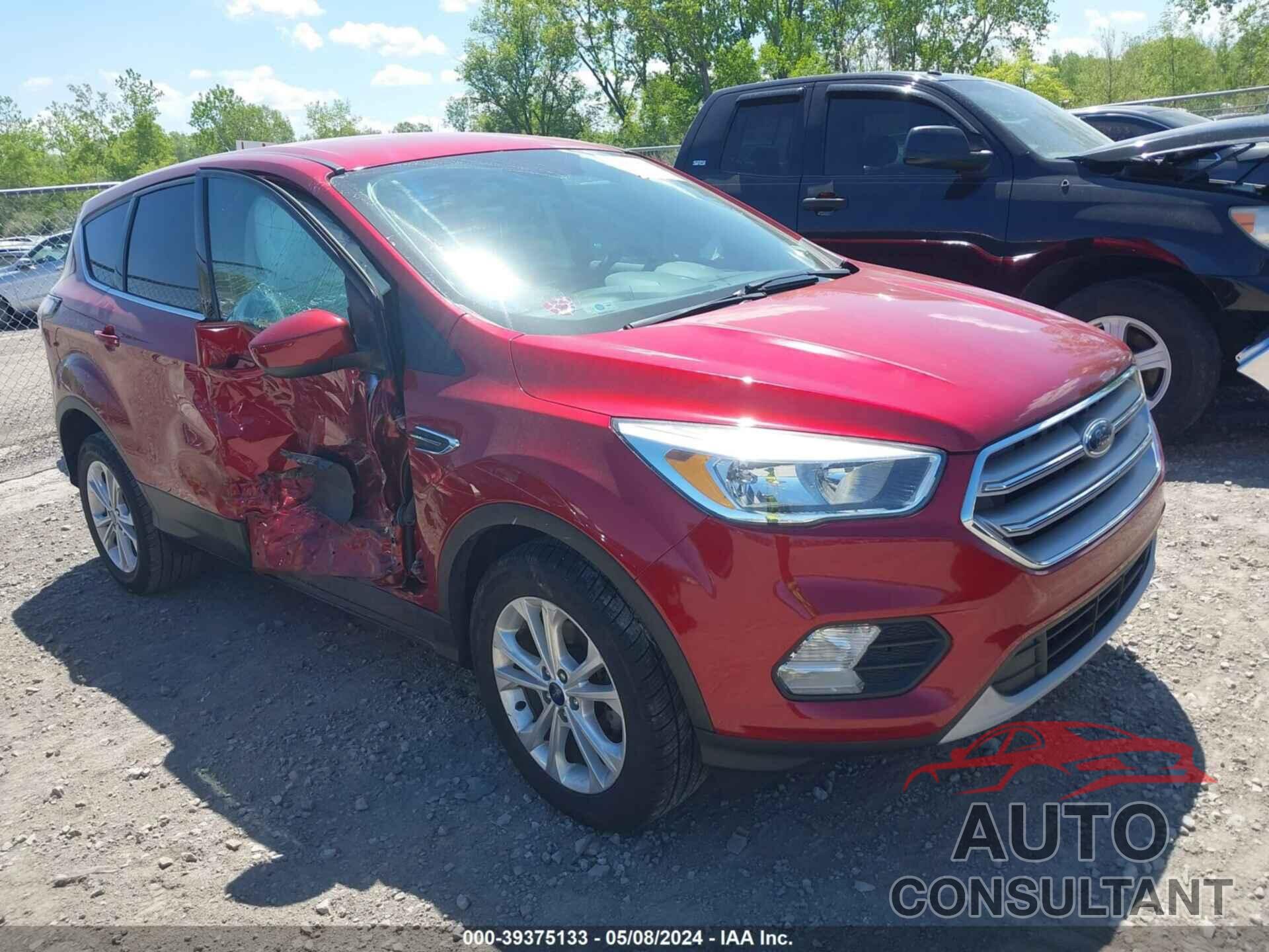 FORD ESCAPE 2017 - 1FMCU0GD0HUE05298