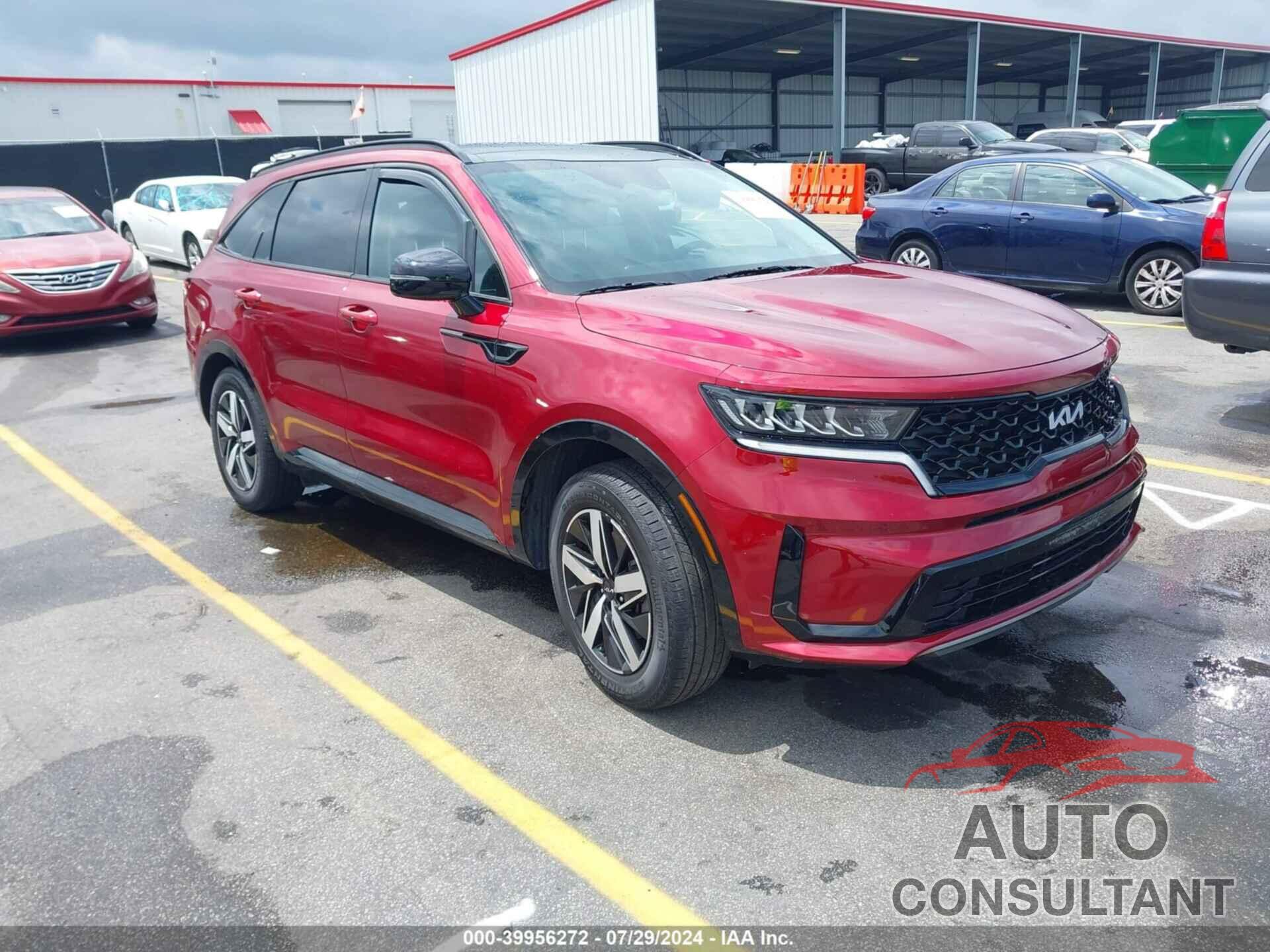 KIA SORENTO 2023 - 5XYRL4LC6PG214796