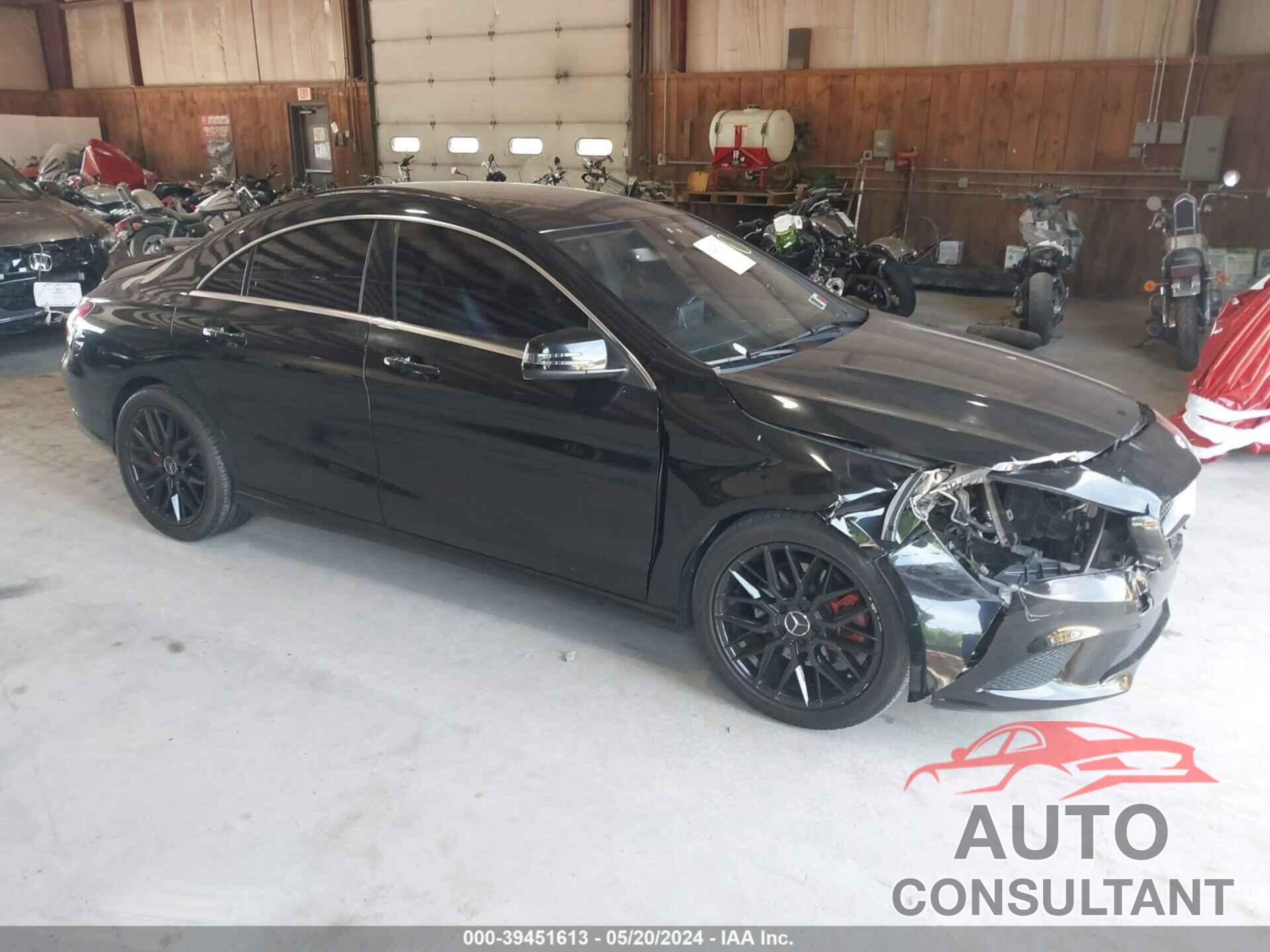 MERCEDES-BENZ CLA 250 2016 - WDDSJ4GB5GN305615