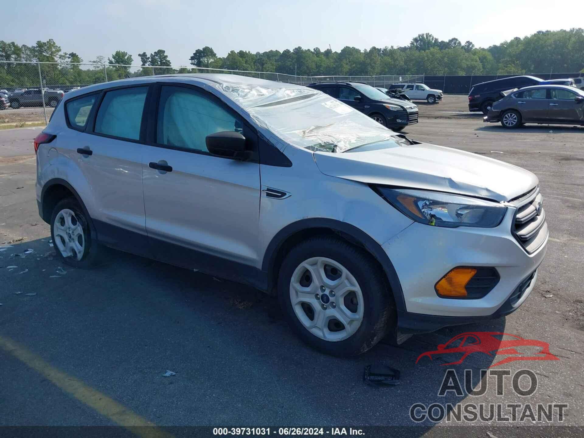 FORD ESCAPE 2019 - 1FMCU0F73KUB32120