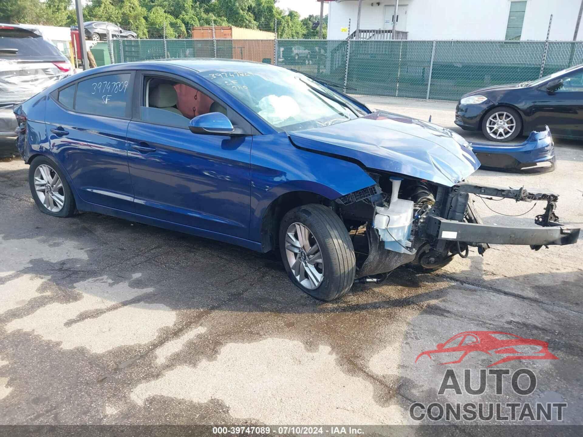 HYUNDAI ELANTRA 2019 - 5NPD84LF1KH454491