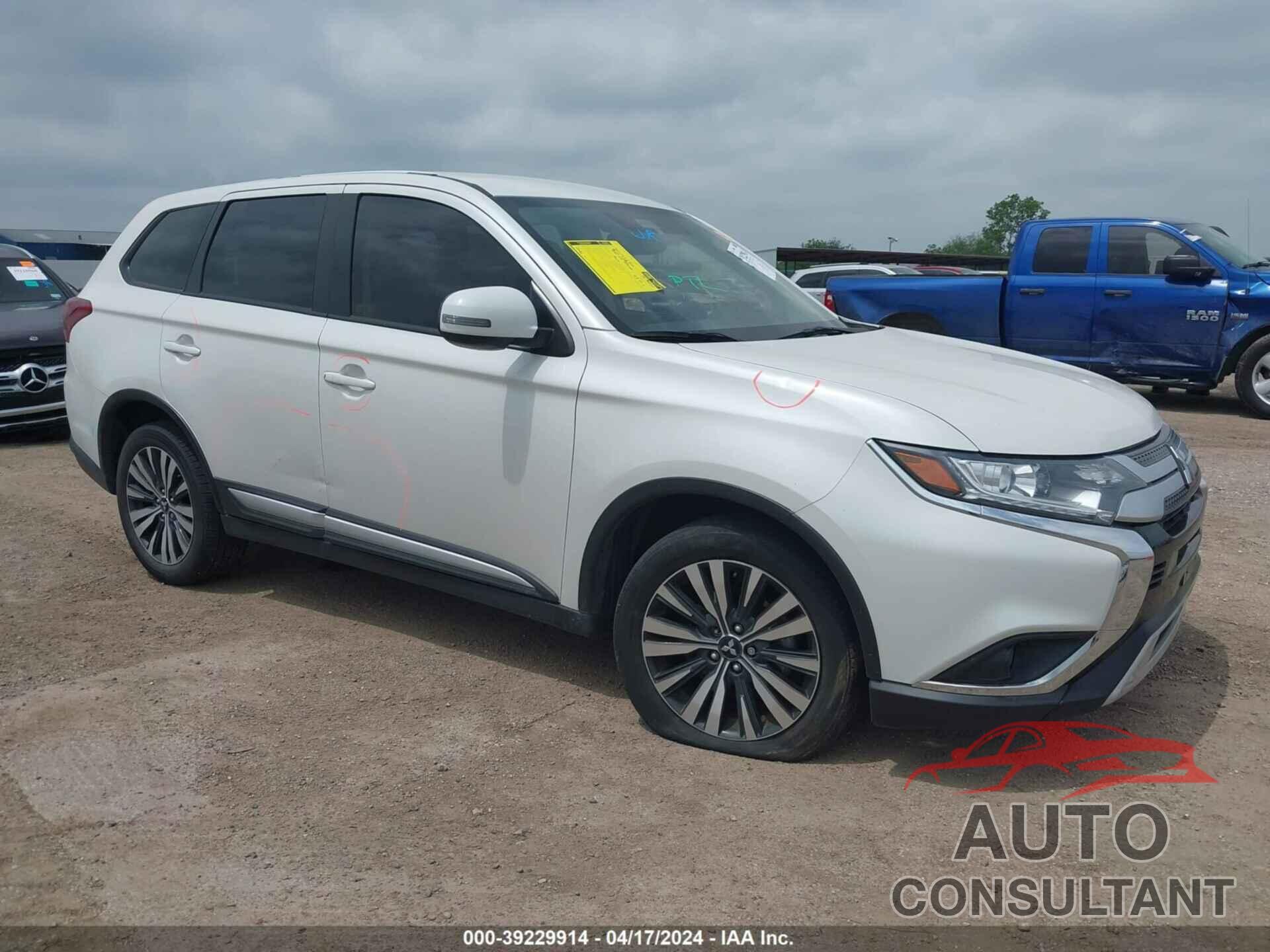 MITSUBISHI OUTLANDER 2020 - JA4AD3A31LZ005348