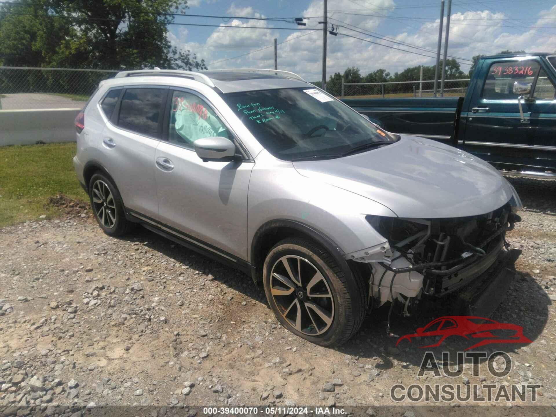 NISSAN ROGUE 2019 - 5N1AT2MT0KC816117