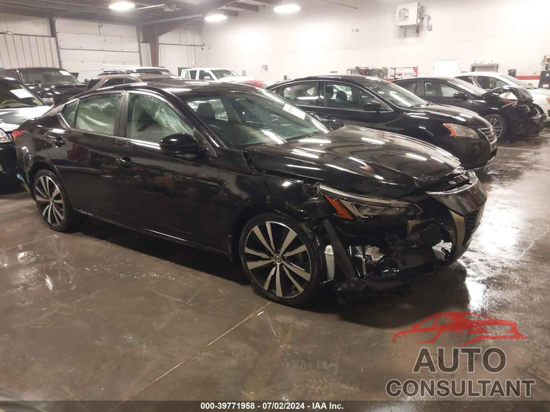 NISSAN ALTIMA 2019 - 1N4BL4CW2KN317085