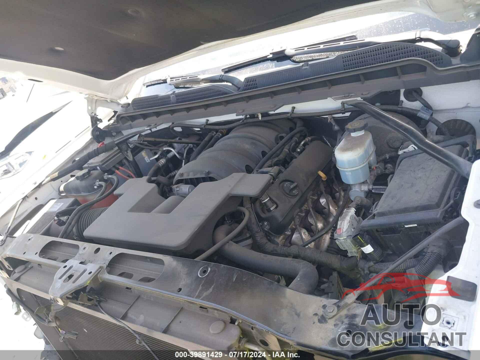 CHEVROLET SILVERADO 1500 2018 - 1GCRCPECXJZ366121