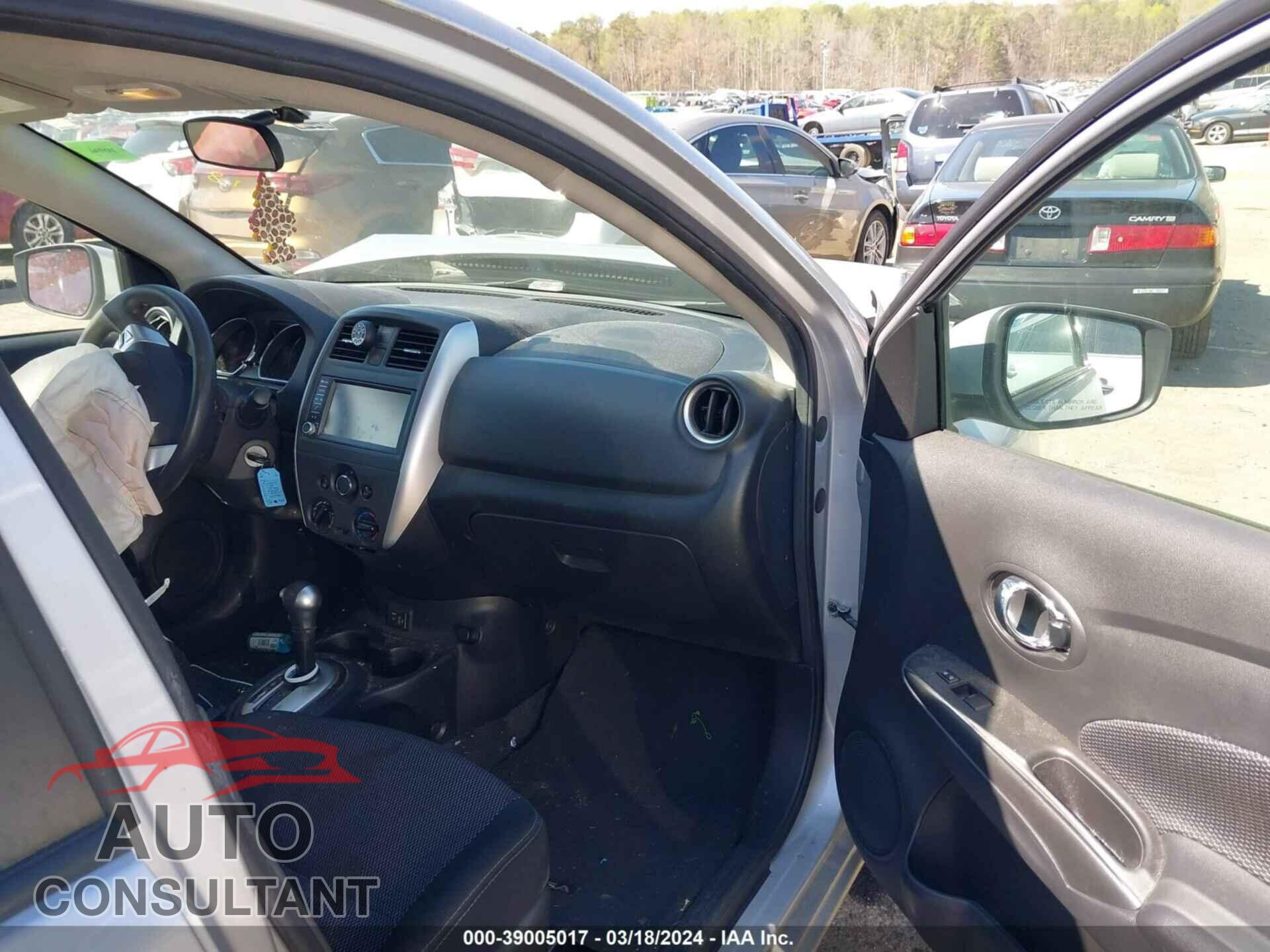 NISSAN VERSA 2019 - 3N1CN7AP3KL846716