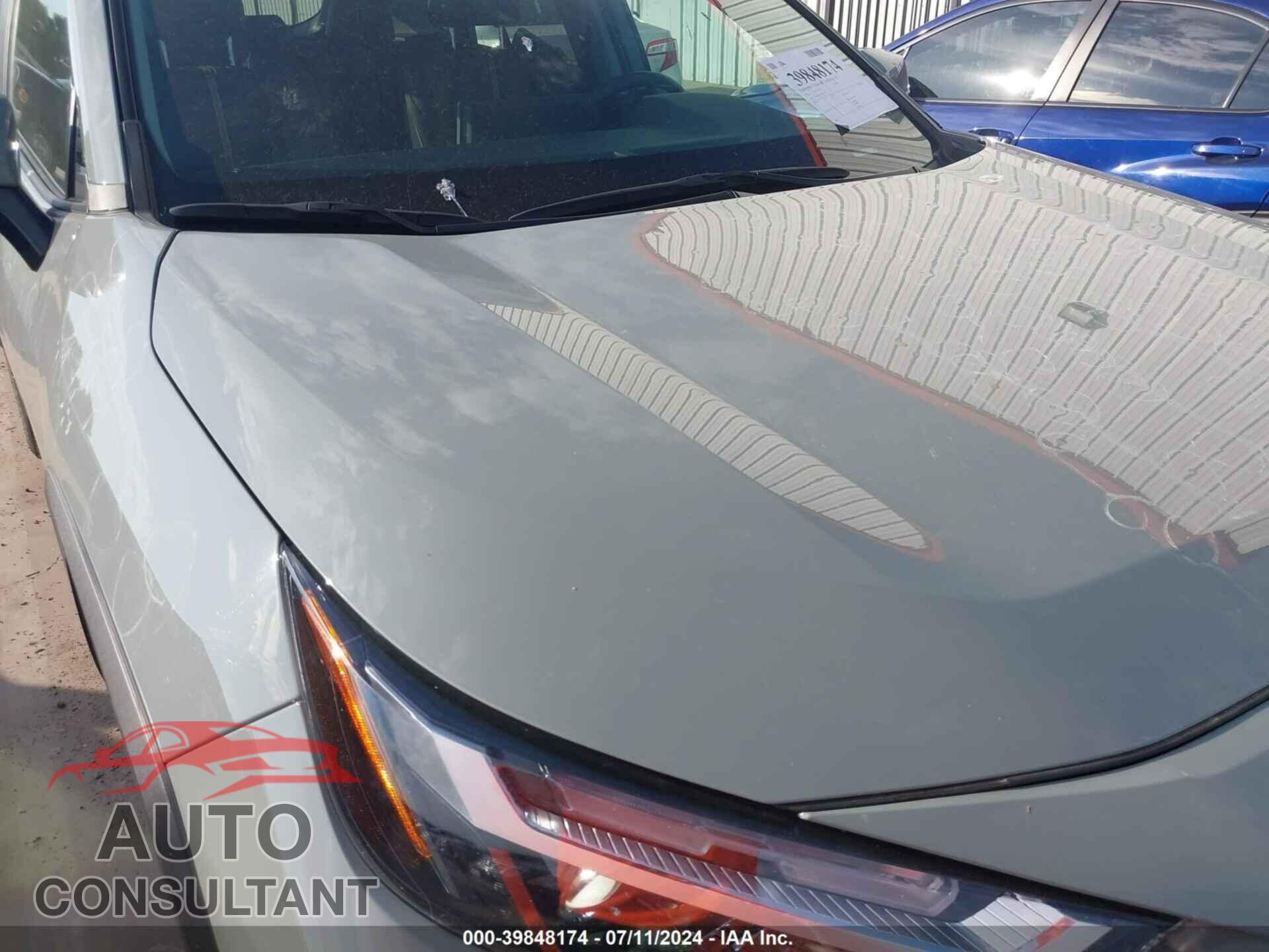 TOYOTA RAV4 2023 - 2T3J1RFV2PW376729