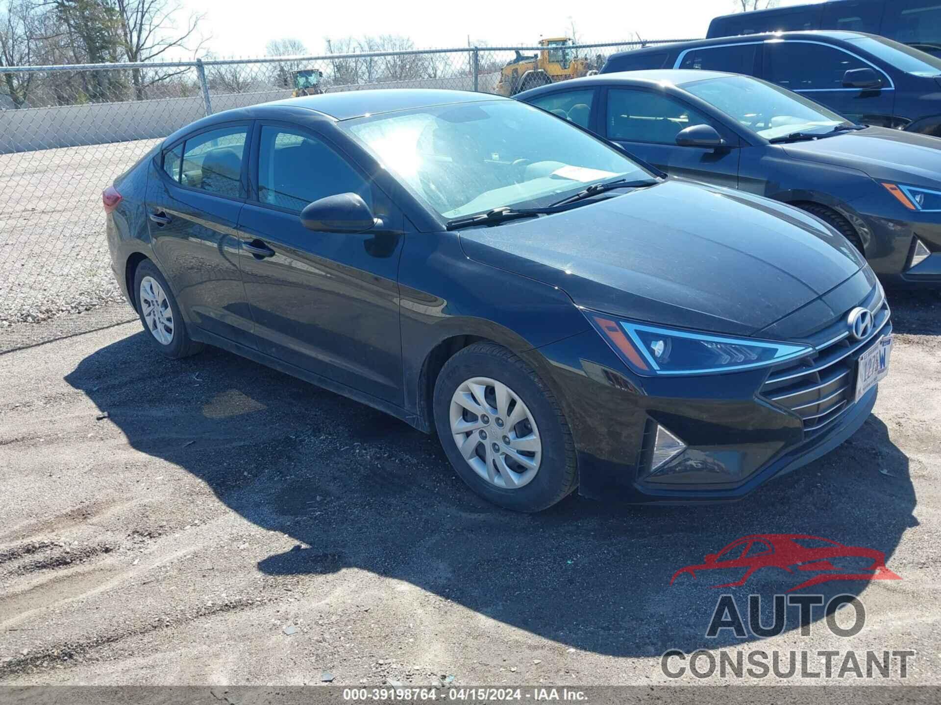 HYUNDAI ELANTRA 2019 - 5NPD74LF4KH481106