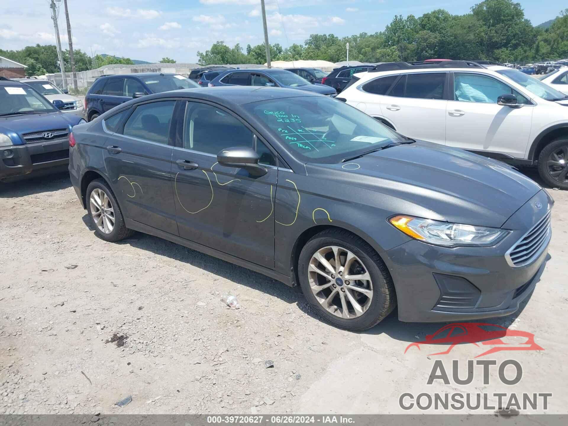 FORD FUSION 2020 - 3FA6P0HD6LR160391