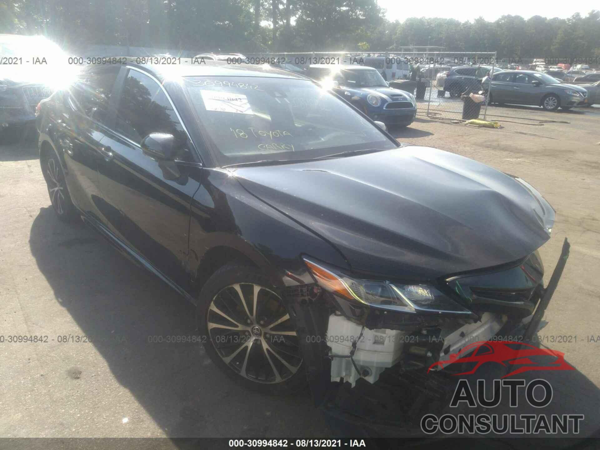 TOYOTA CAMRY 2018 - JTNB11HKXJ3004005