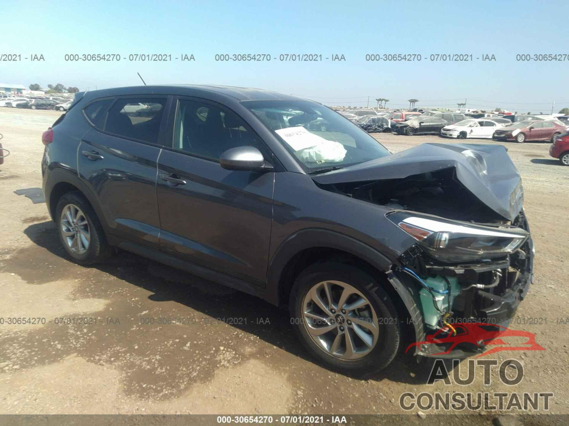 HYUNDAI TUCSON 2018 - KM8J23A44JU610071