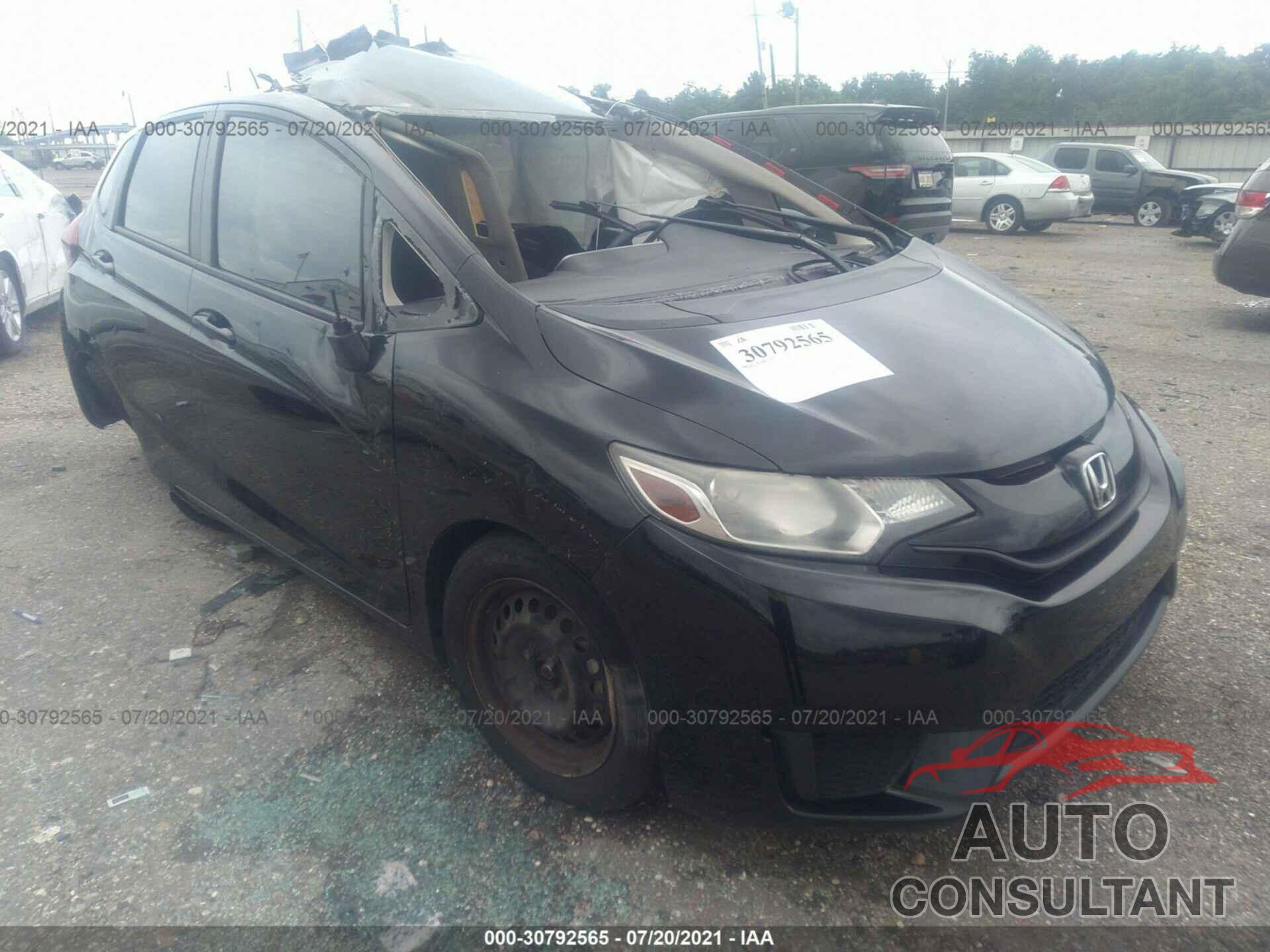 HONDA FIT 2016 - JHMGK5H57GX016556