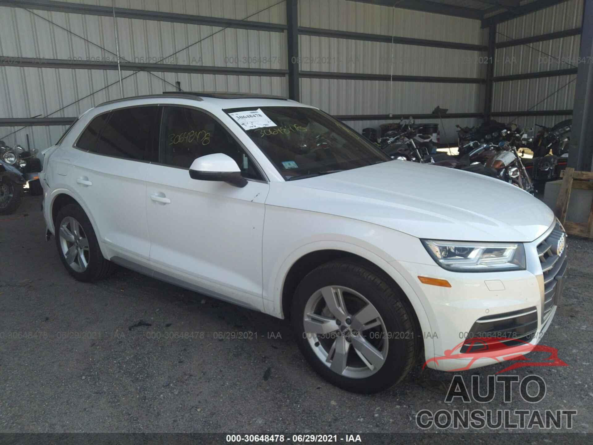 AUDI Q5 2018 - WA1BNAFY3J2060786