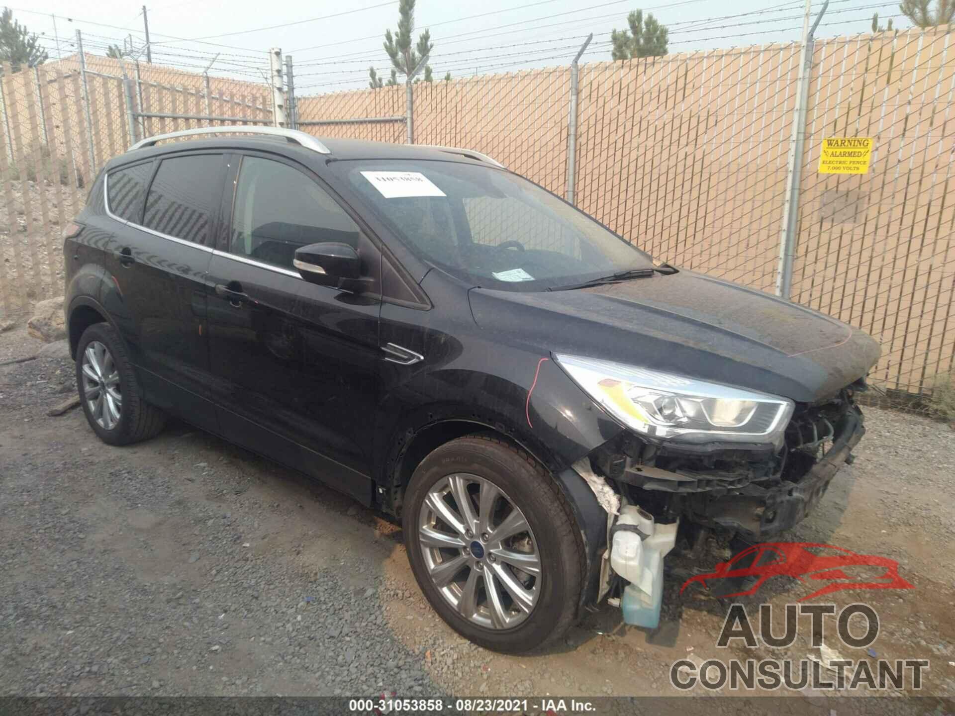 FORD ESCAPE 2017 - 1FMCU9JD7HUE22760