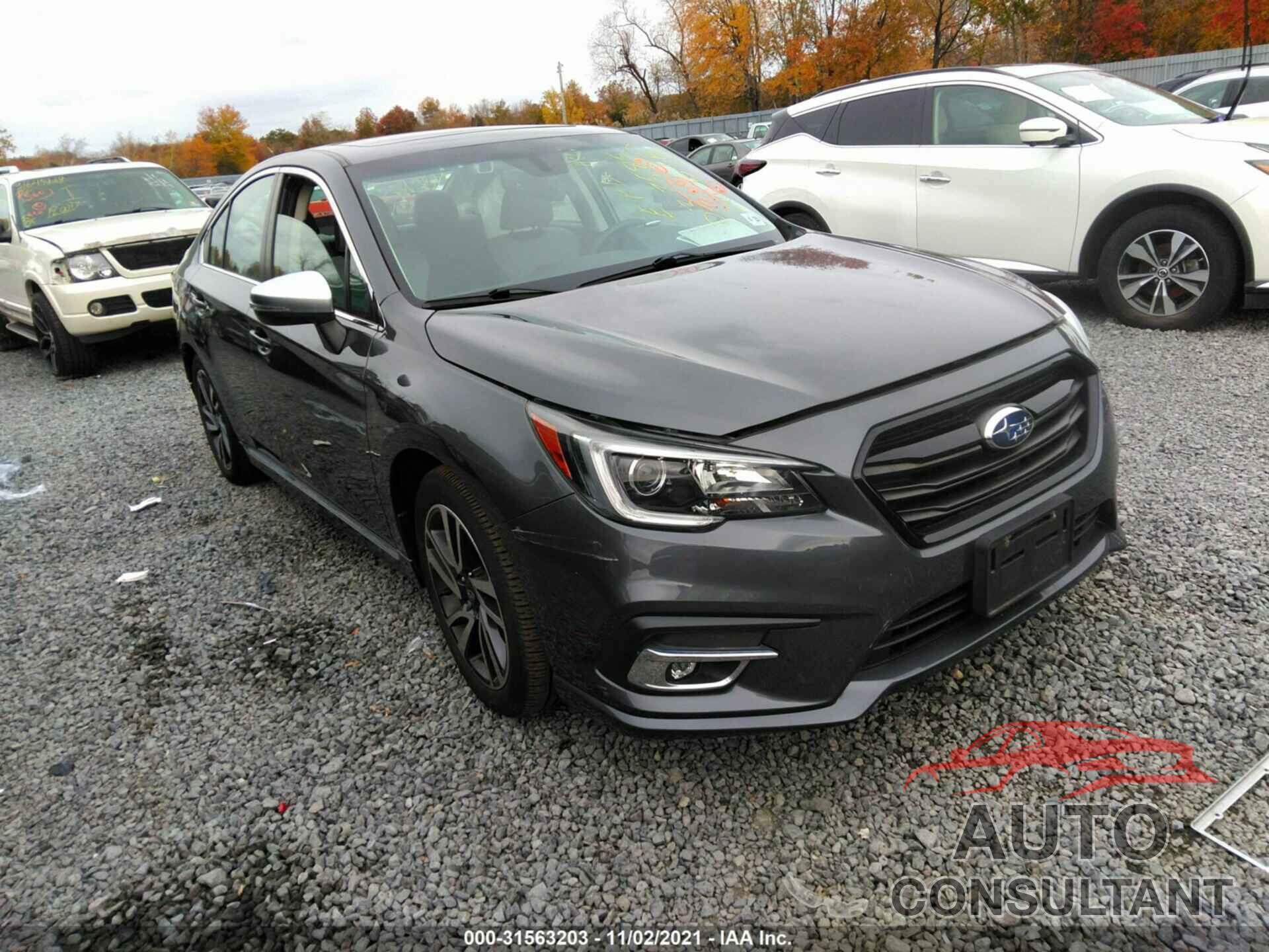 SUBARU LEGACY 2018 - 4S3BNAS66J3037586