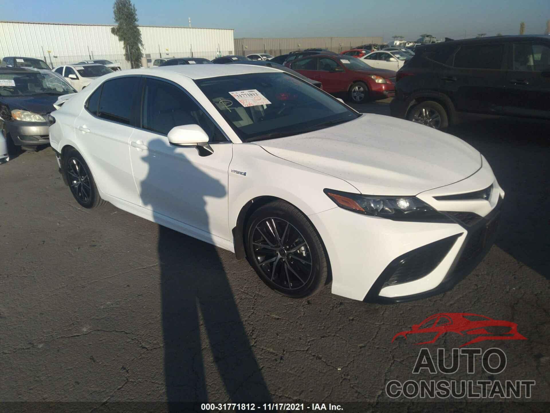 TOYOTA CAMRY 2021 - 4T1G31AK9MU562601