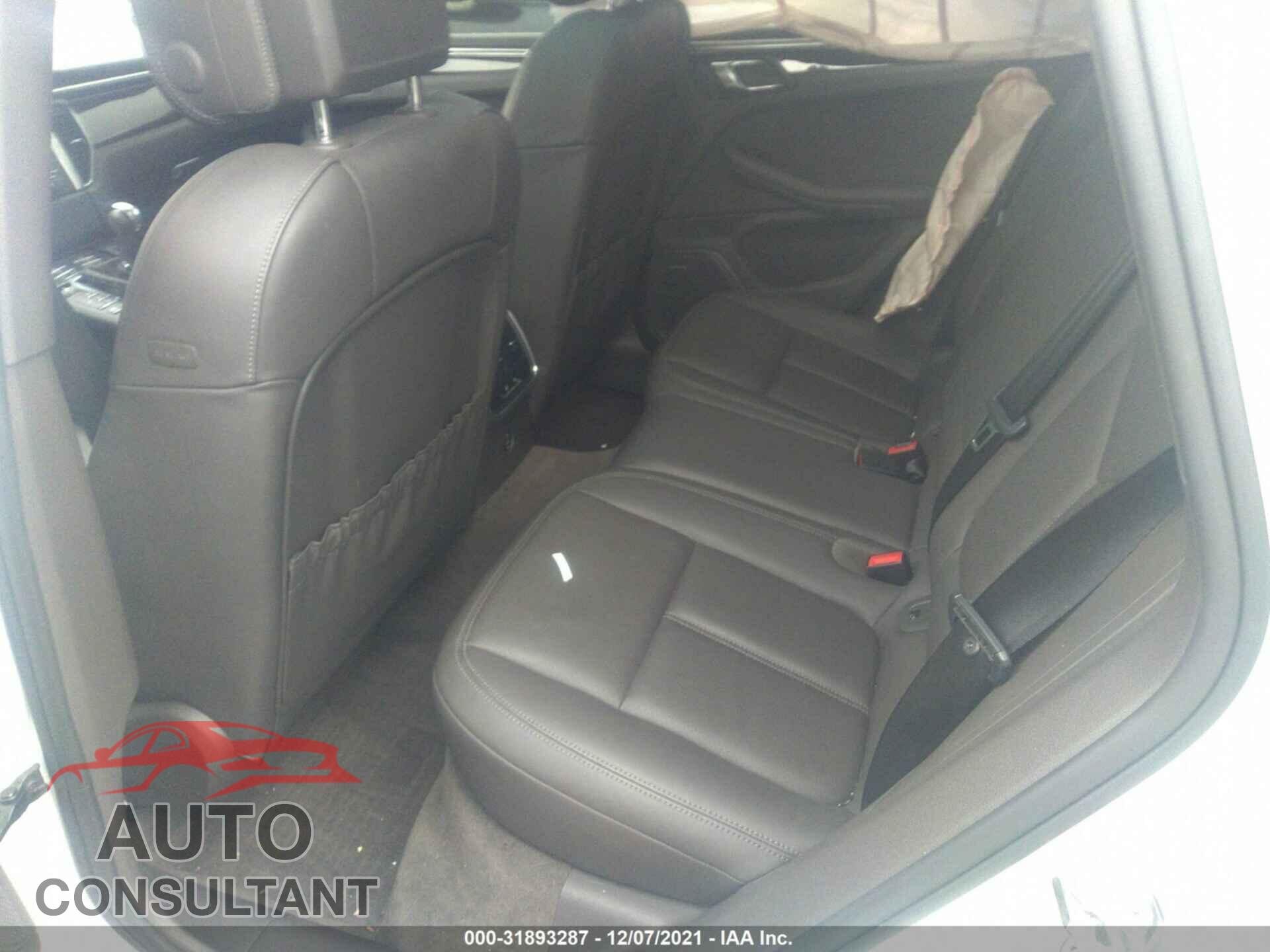 PORSCHE MACAN 2017 - WP1AA2A50HLB81052