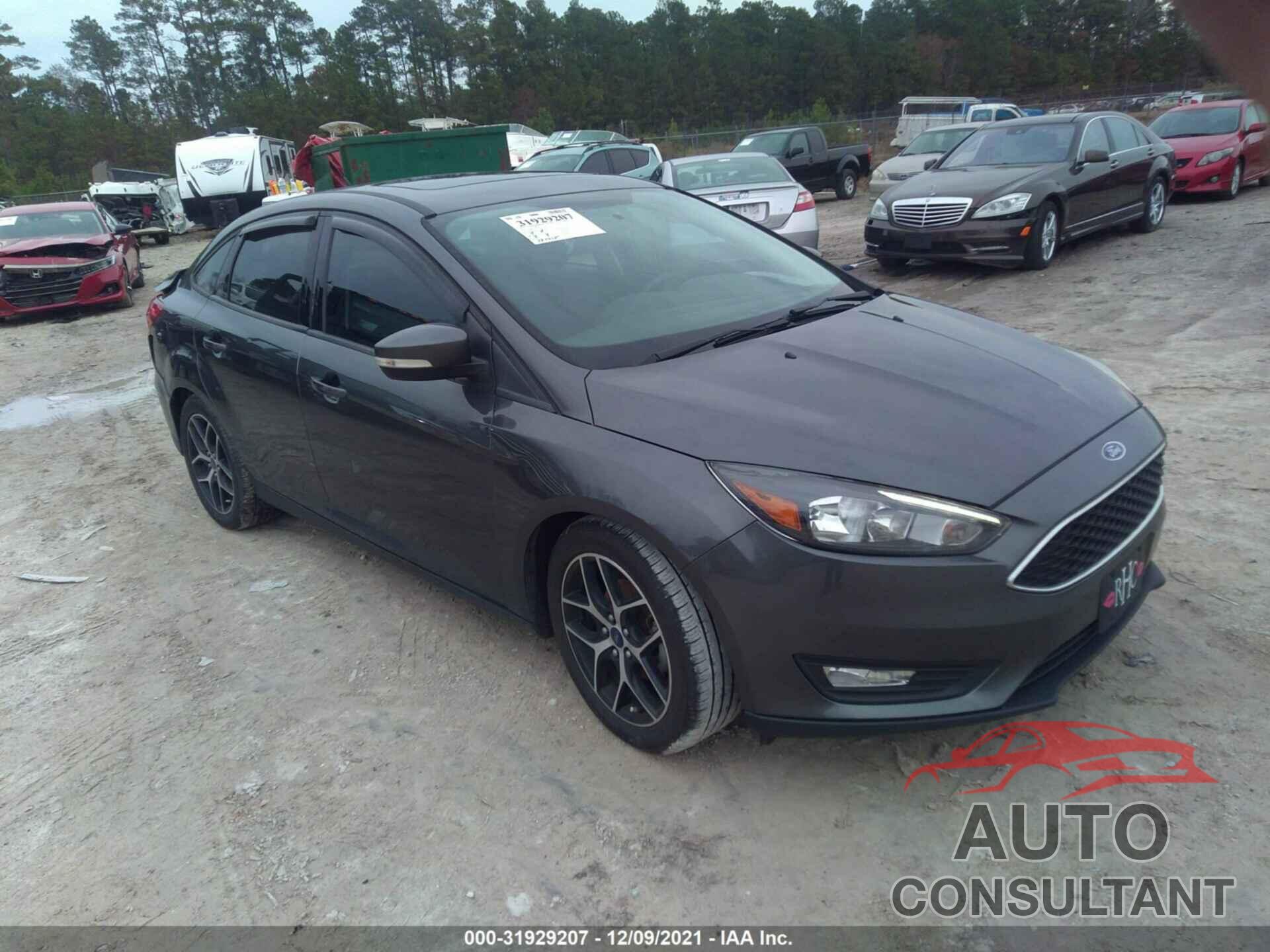 FORD FOCUS 2017 - 1FADP3H2XHL301671