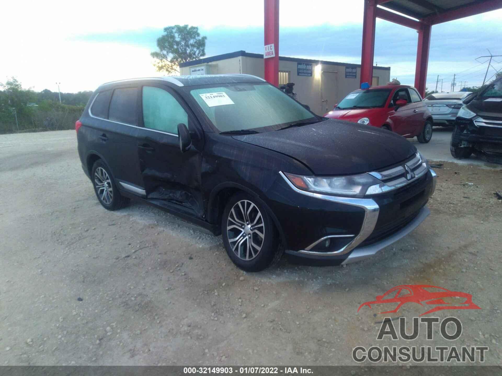 MITSUBISHI OUTLANDER 2018 - JA4AD3A31JZ006674