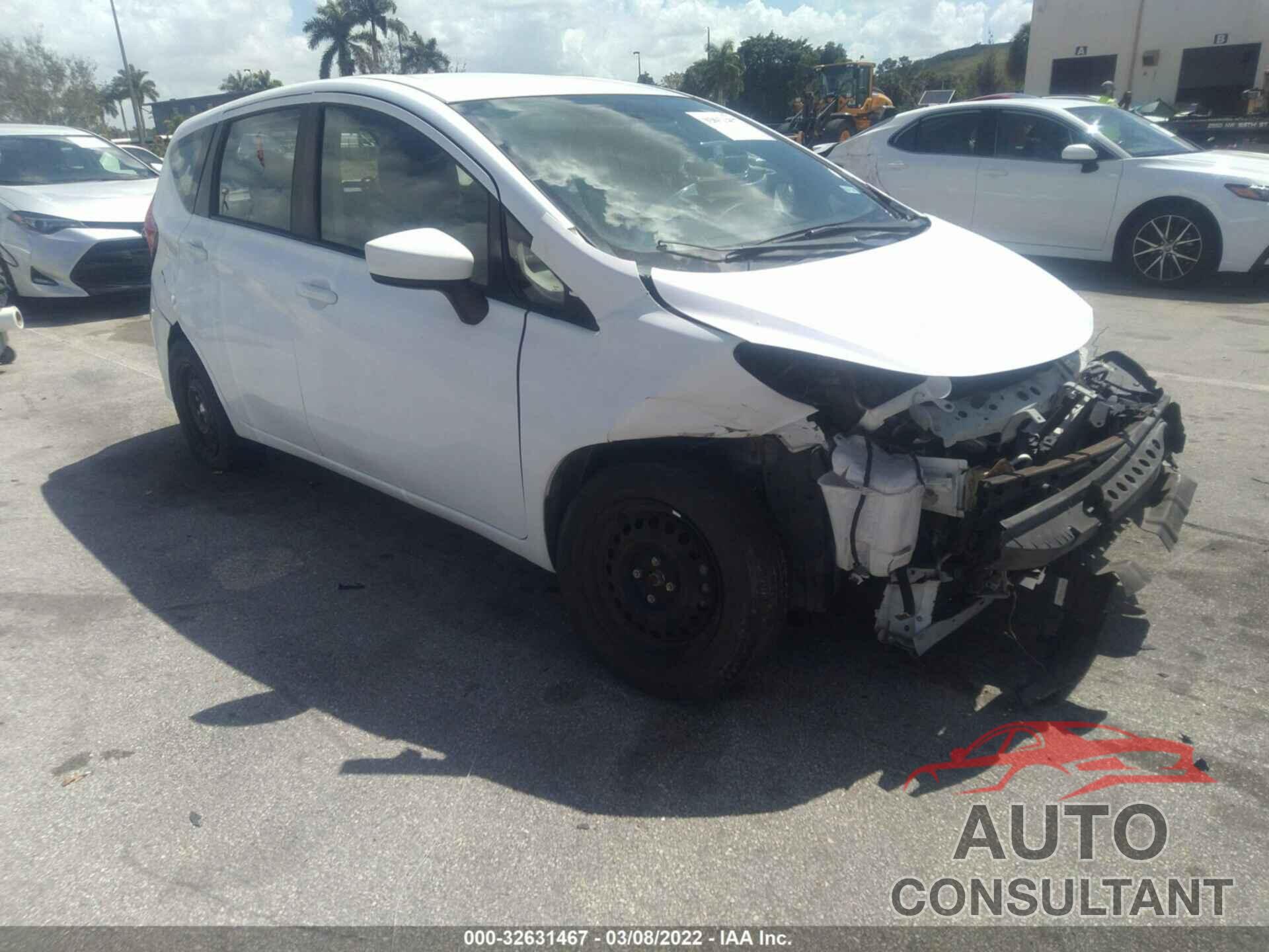 NISSAN VERSA NOTE 2018 - 3N1CE2CP5JL366370