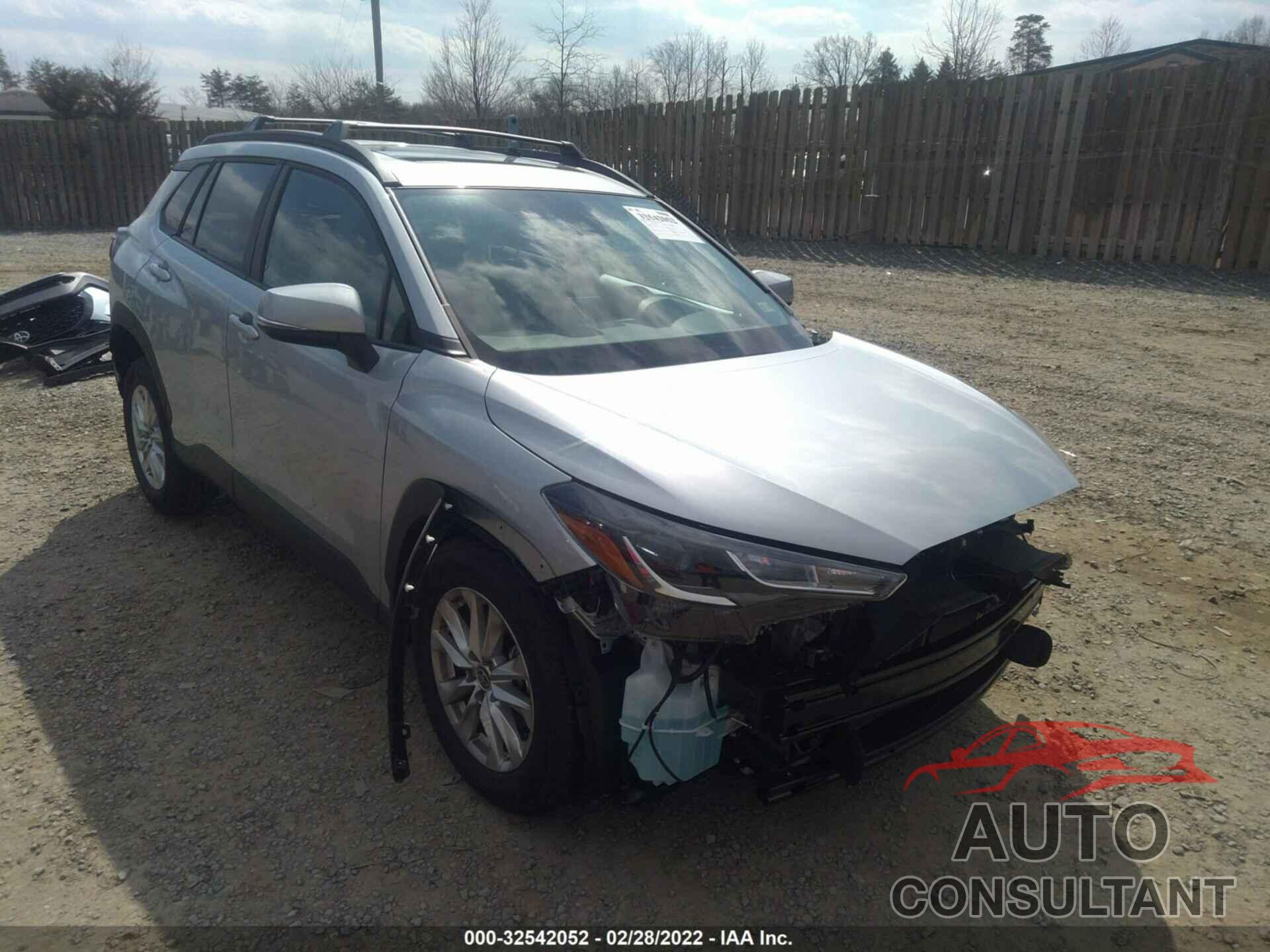 TOYOTA COROLLA CROSS 2022 - 7MUBAABG0NV004954