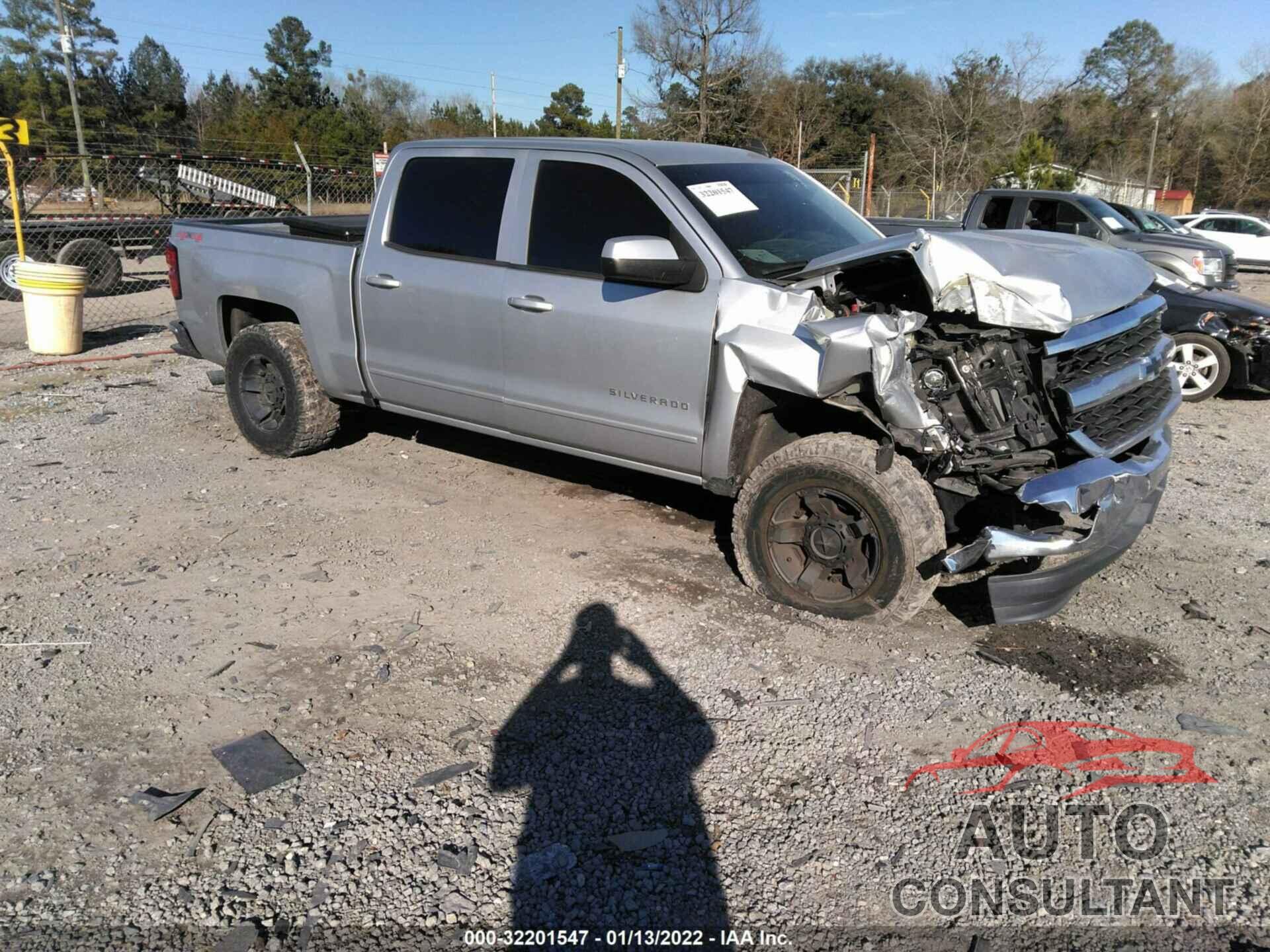 CHEVROLET SILVERADO 1500 2017 - 3GCUKREH3HG361180