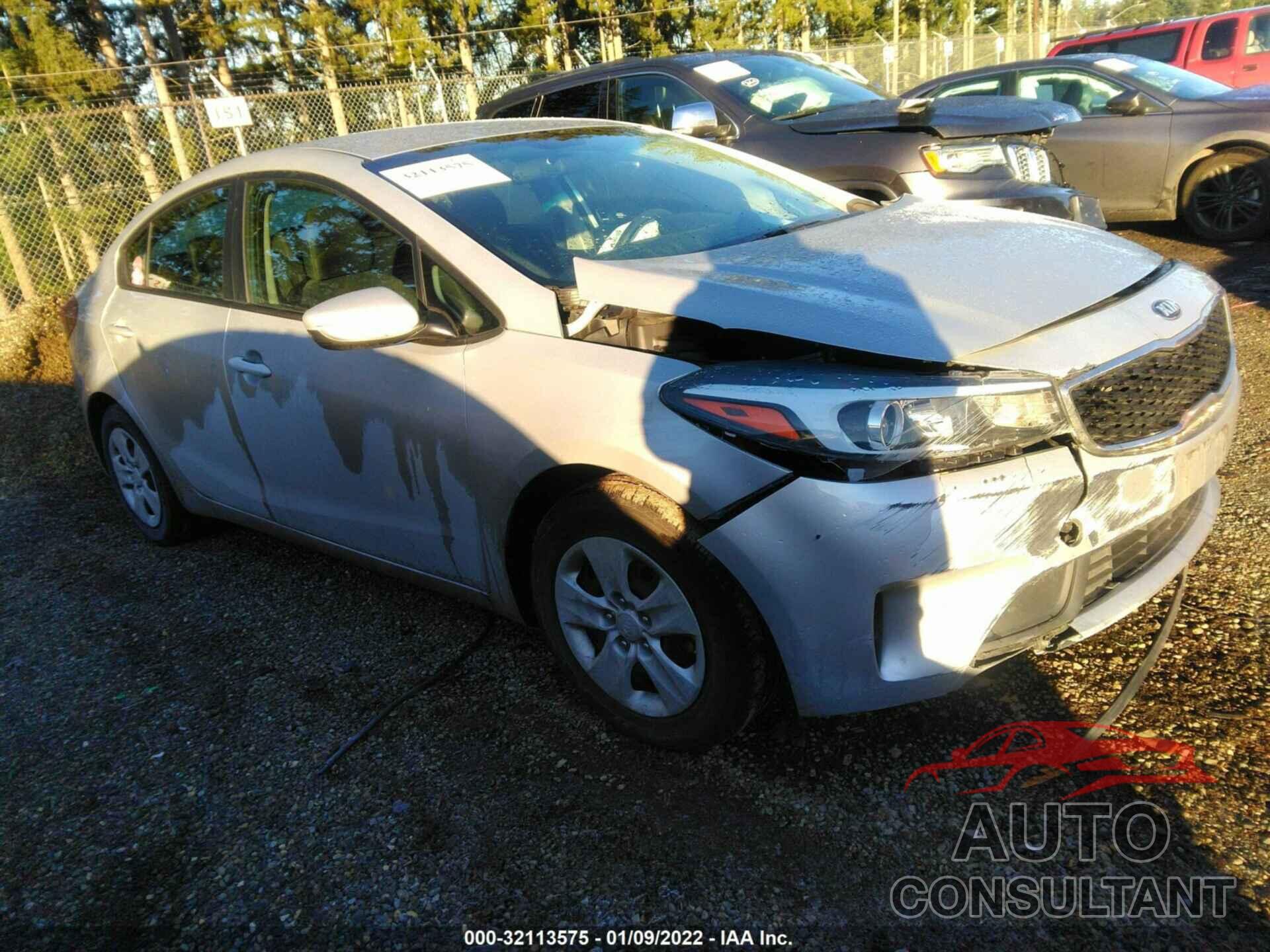 KIA FORTE 2018 - 3KPFL4A79JE249135