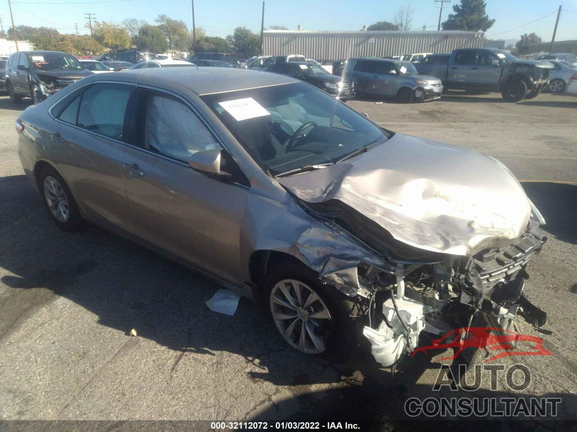 TOYOTA CAMRY 2016 - 4T4BF1FKXGR541955