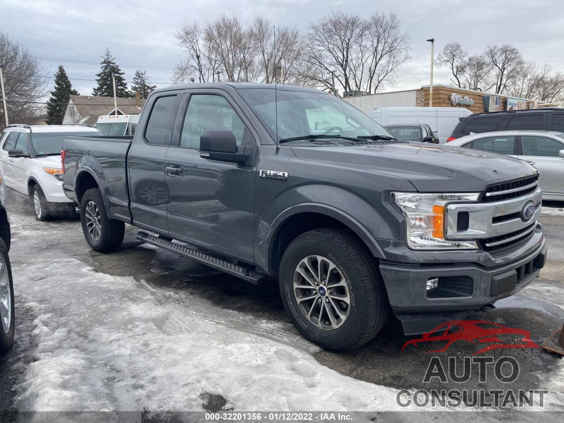 FORD F-150 2018 - 1FTFX1E51JFE21935