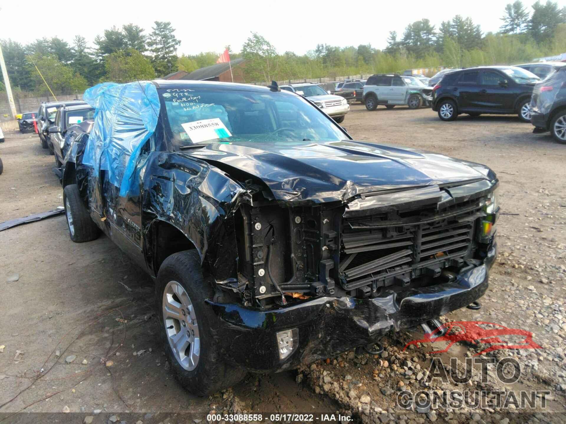 CHEVROLET SILVERADO 1500 2017 - 1GCVKREC9HZ182280