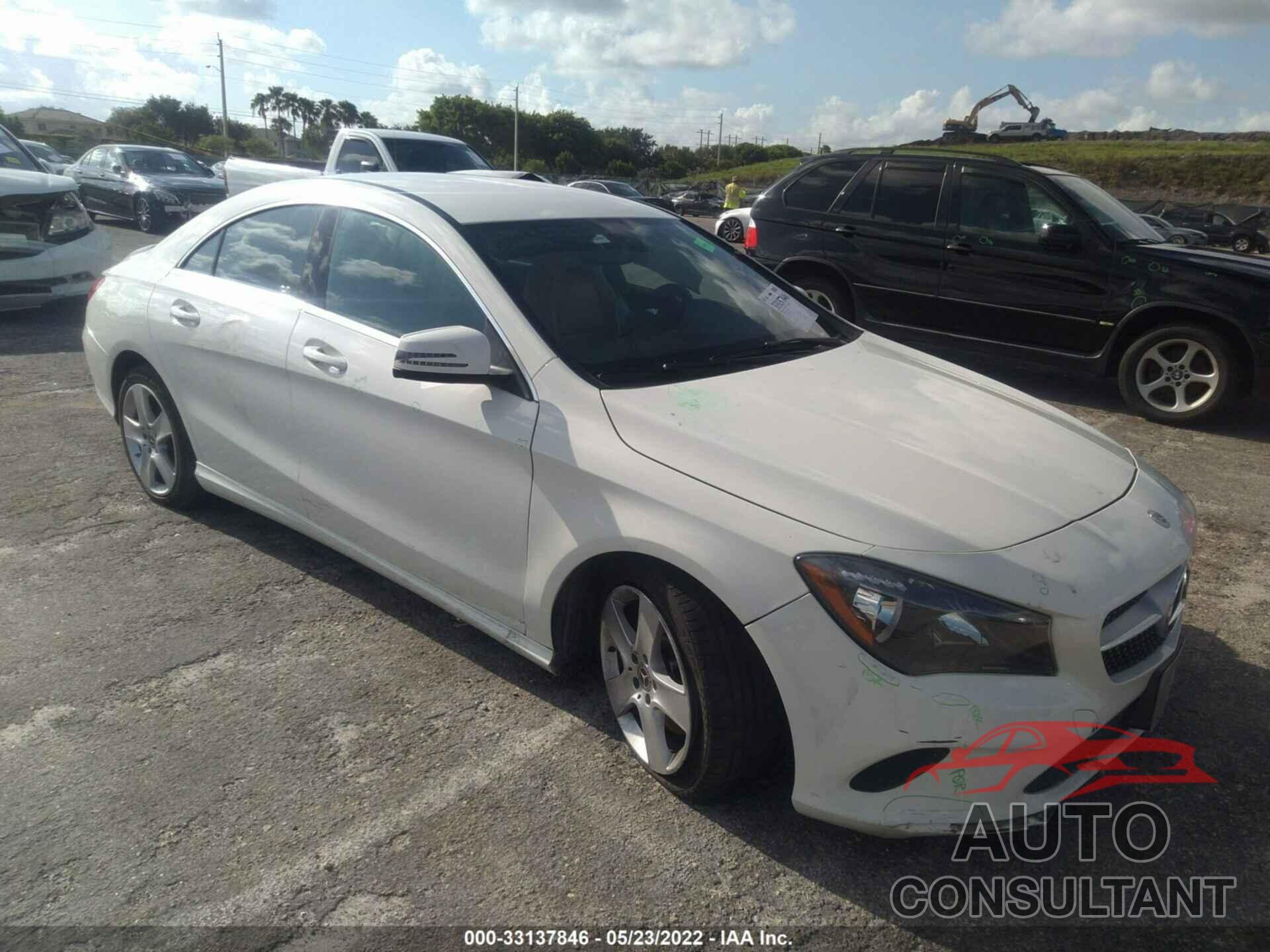 MERCEDES-BENZ CLA 2018 - WDDSJ4EB8JN614912