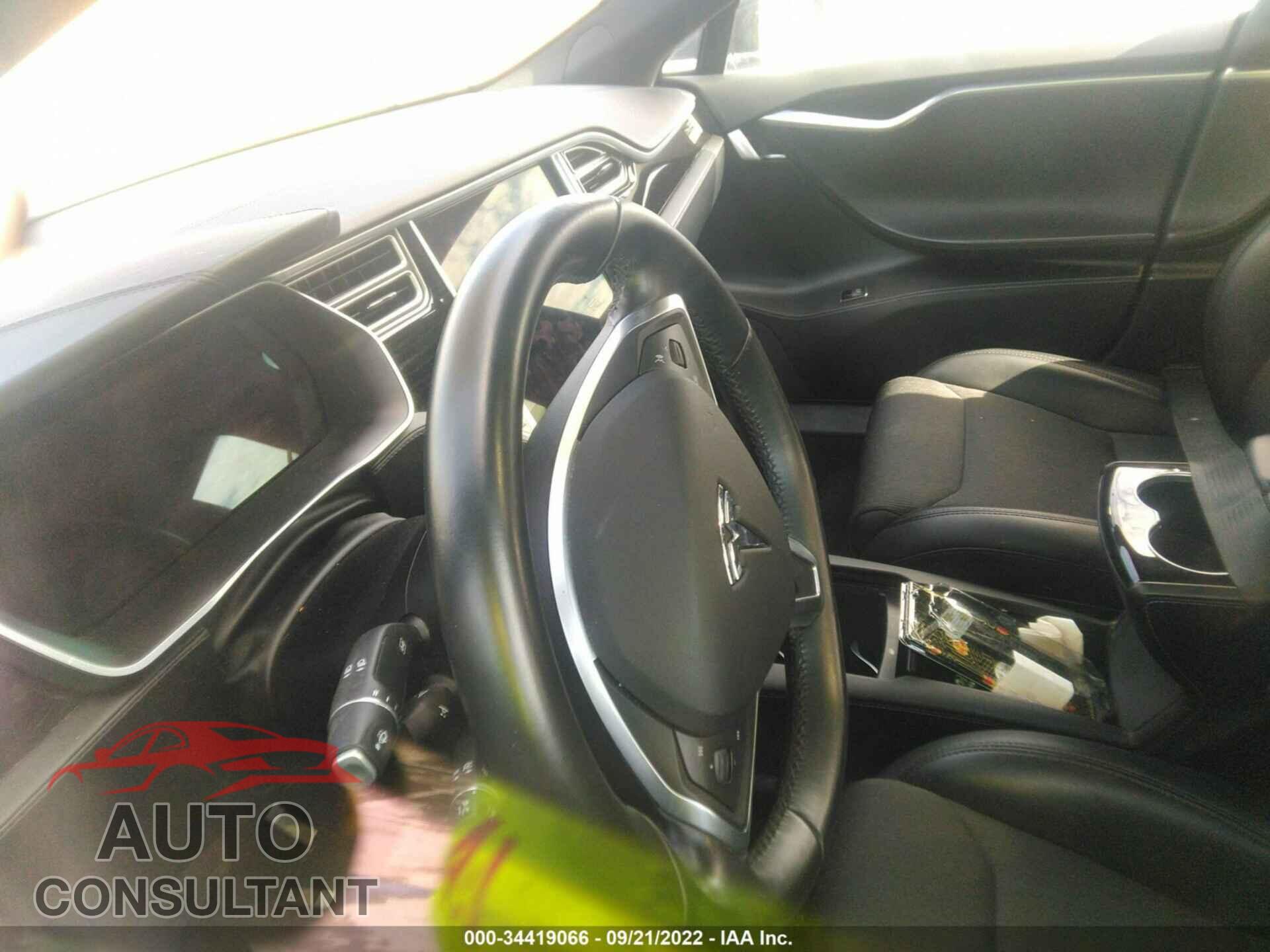 TESLA MODEL S 2018 - 5YJSA1E27JF246424