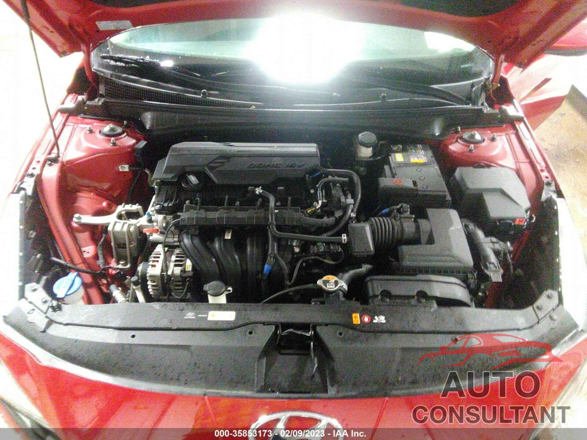 HYUNDAI ELANTRA 2021 - KMHLL4AG8MU150116