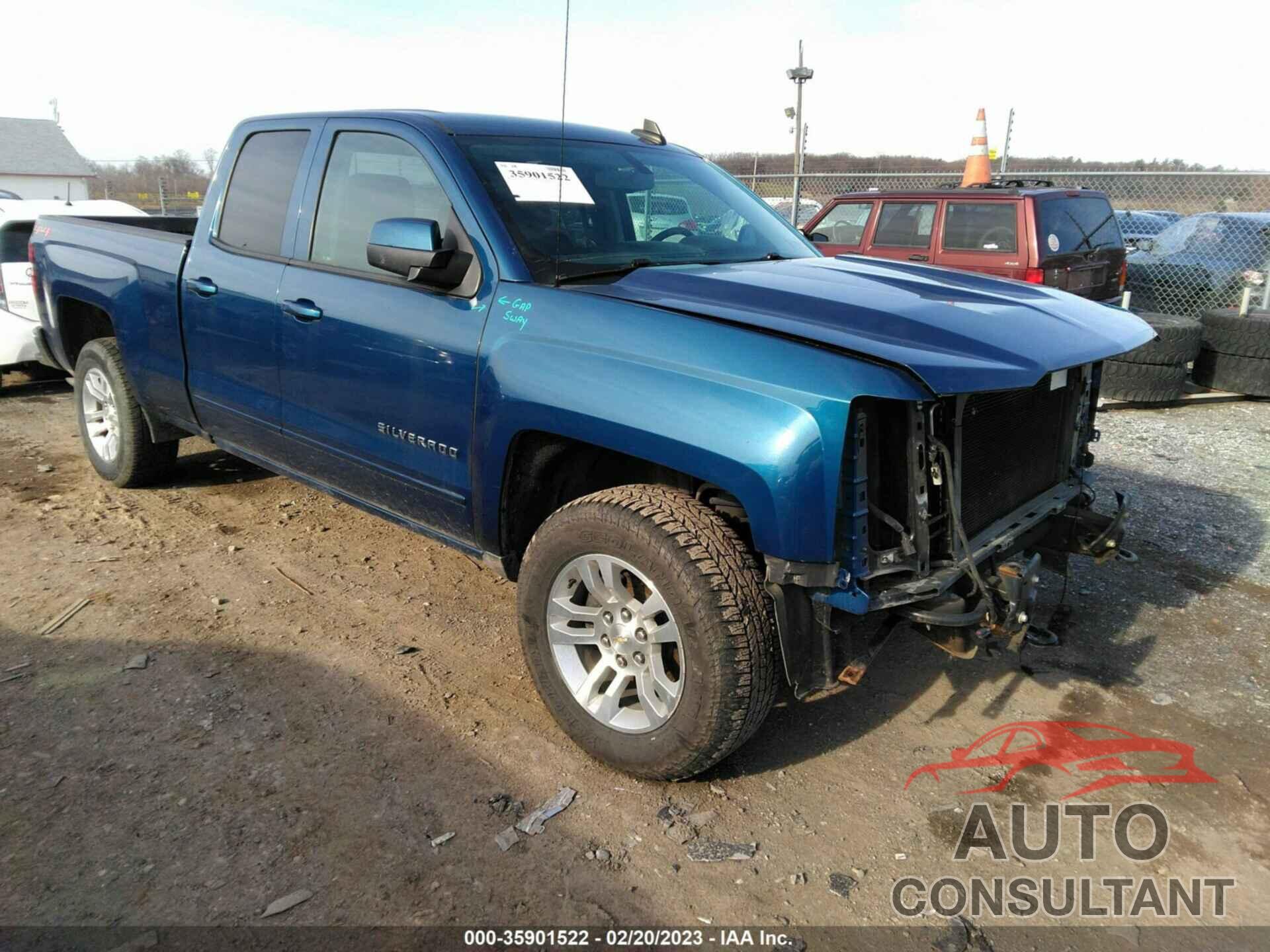 CHEVROLET SILVERADO 1500 2018 - 1GCVKREC6JZ215273