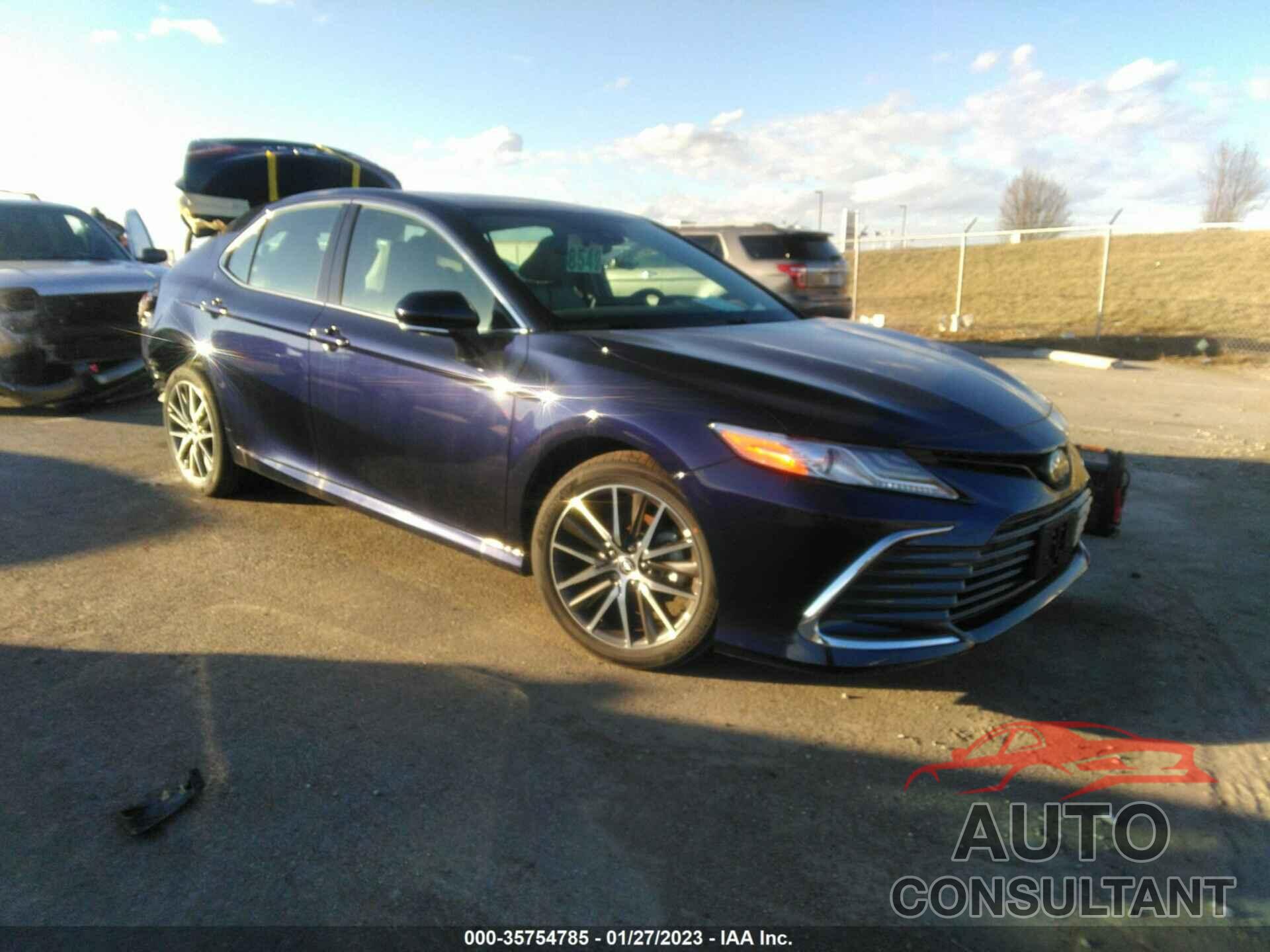 TOYOTA CAMRY 2022 - 4T1F31AK6NU596346