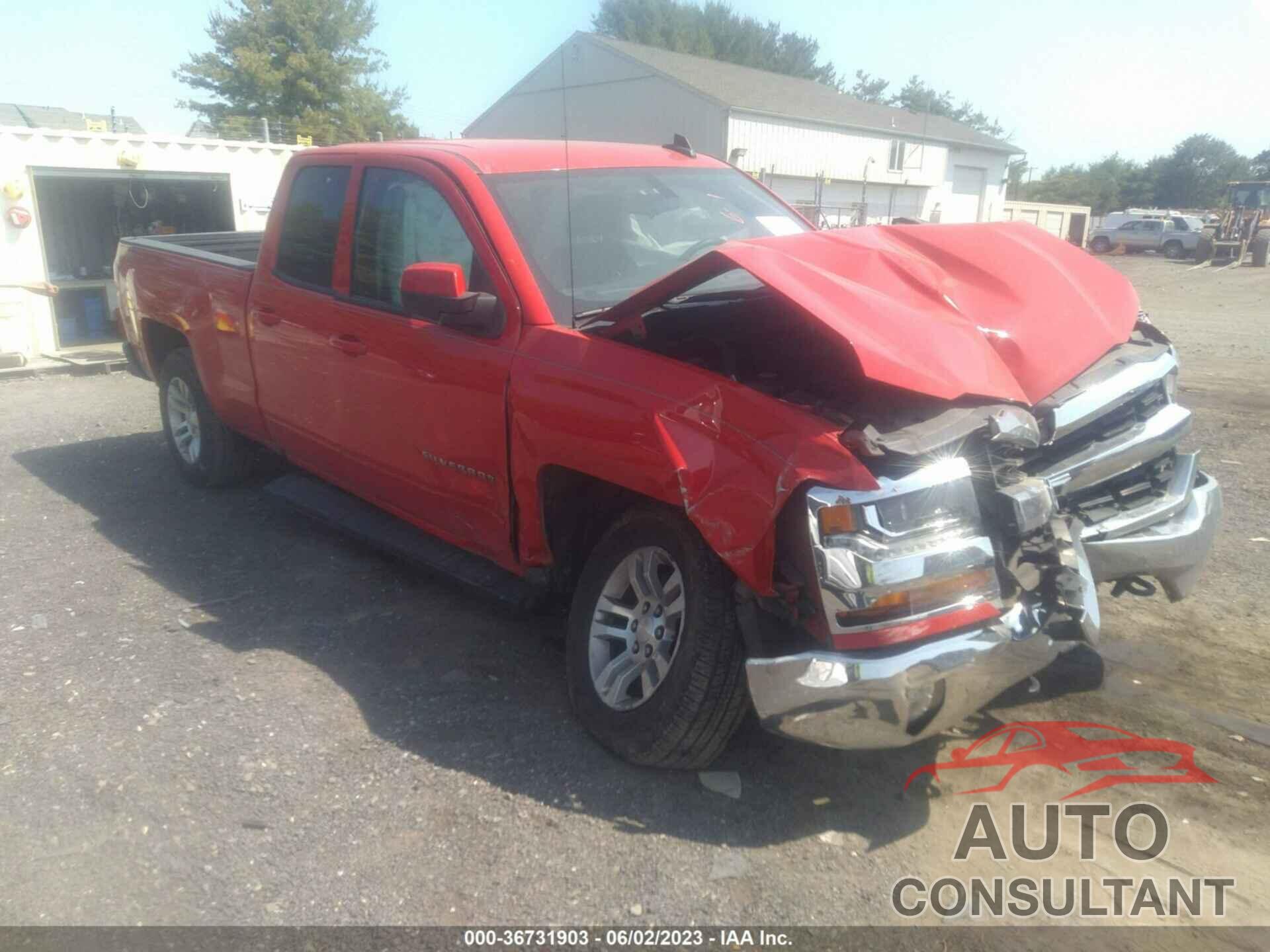 CHEVROLET SILVERADO 1500 2017 - 1GCVKREC9HZ120085