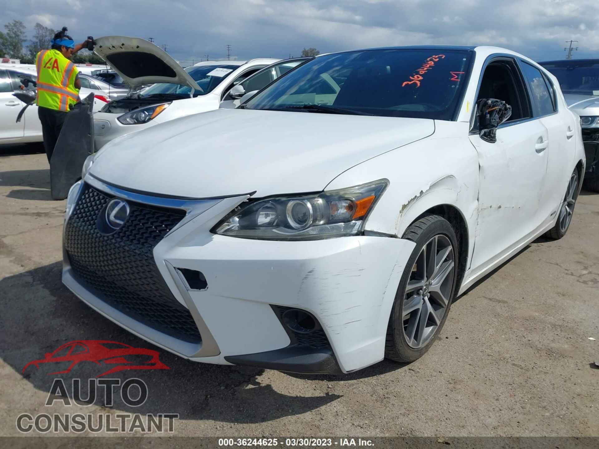 LEXUS CT 200H 2015 - JTHKD5BH7F2224309