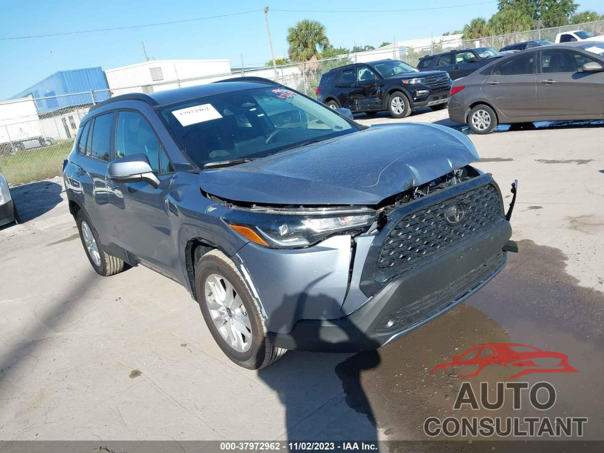 TOYOTA COROLLA CROSS 2023 - 7MUCAAAG8PV057880