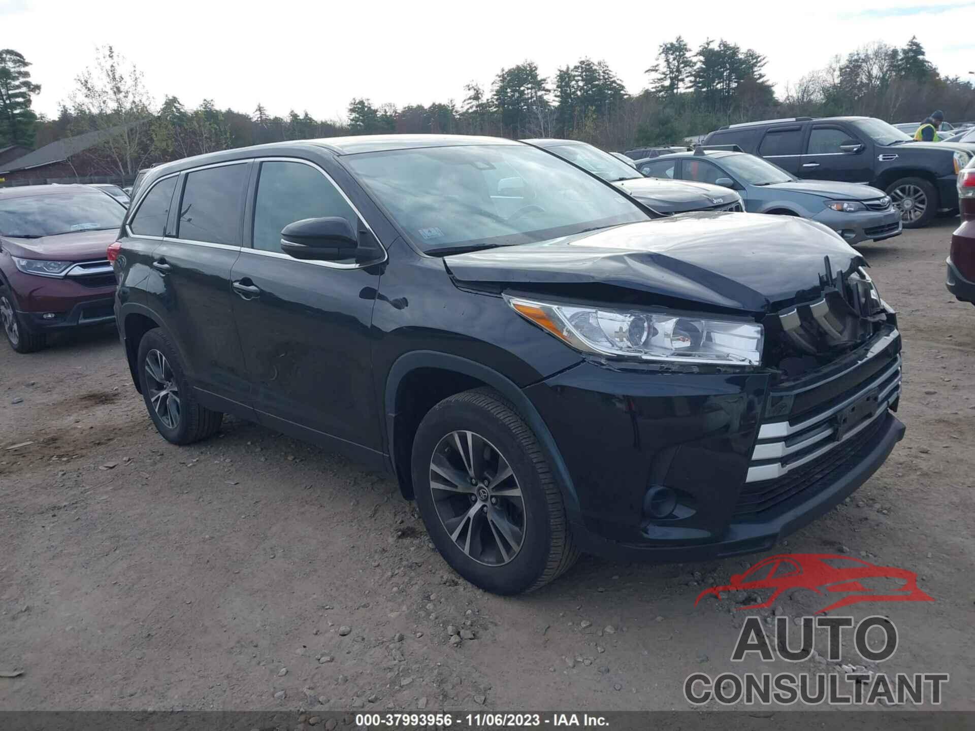 TOYOTA HIGHLANDER 2019 - 5TDBZRFH5KS702718