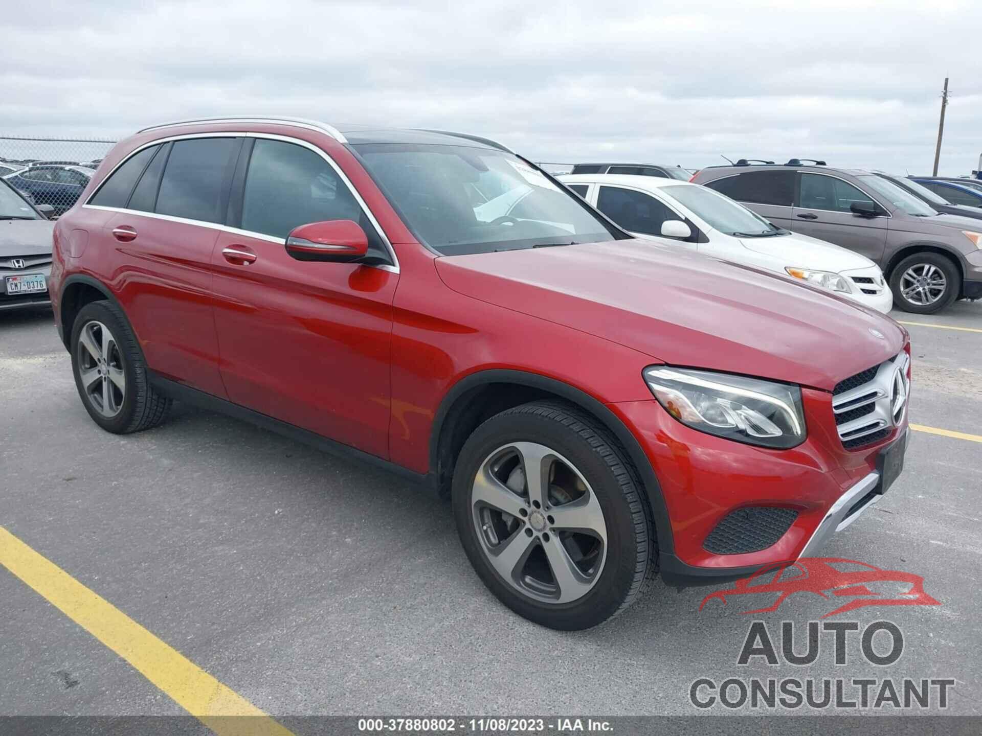 MERCEDES-BENZ GLC 2017 - WDC0G4JB6HF136686