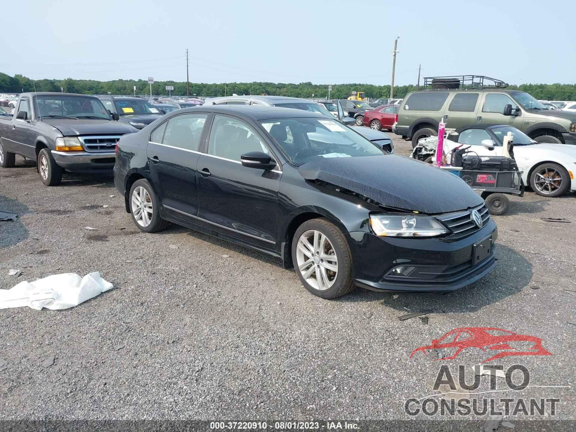 VOLKSWAGEN JETTA 2017 - 3VWL17AJXHM405072