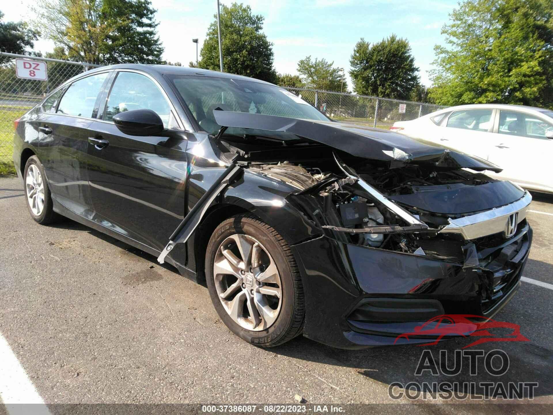 HONDA ACCORD 2018 - 1HGCV1F1XJA239489