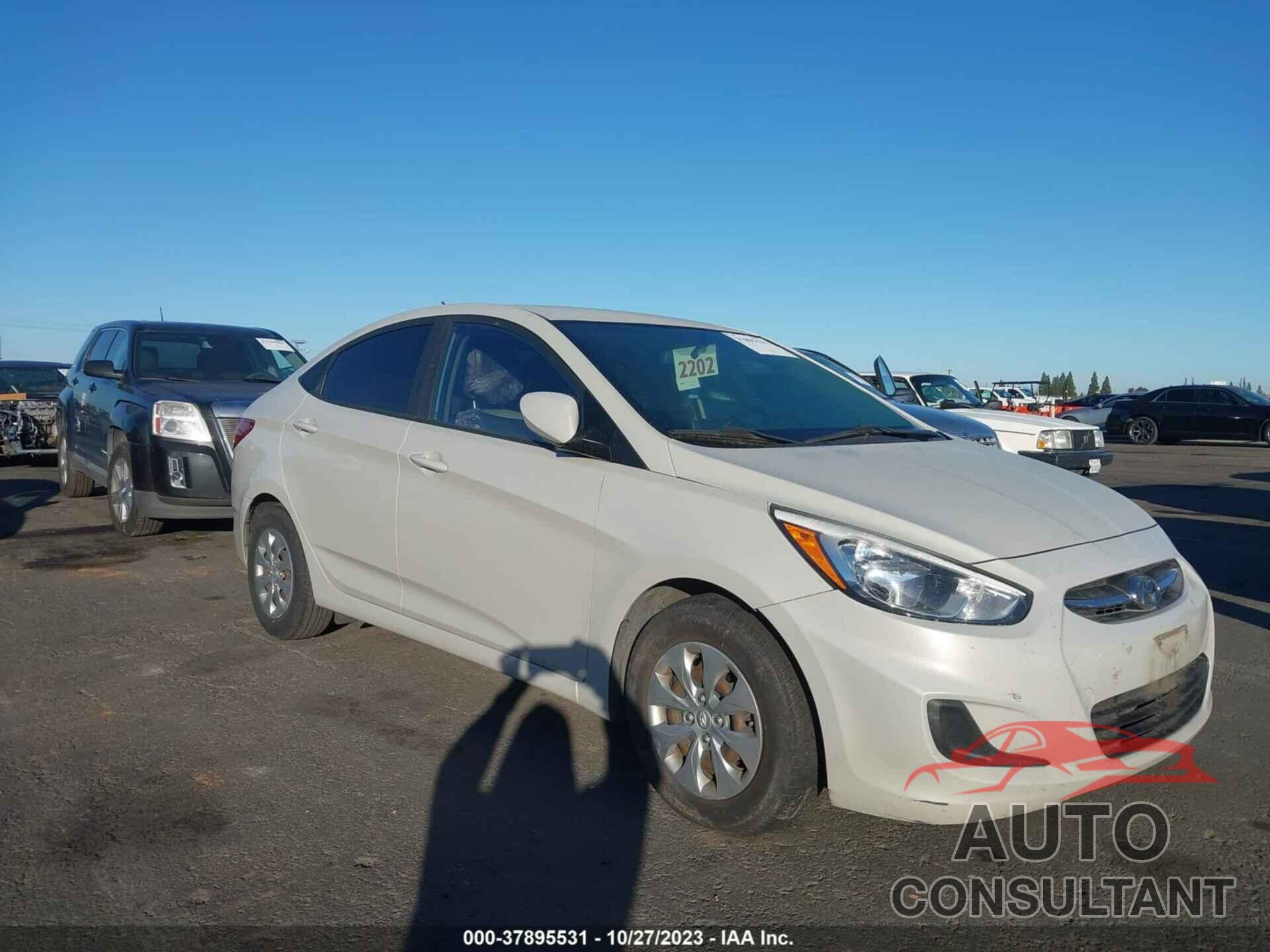 HYUNDAI ACCENT 2016 - KMHCT4AE2GU090790