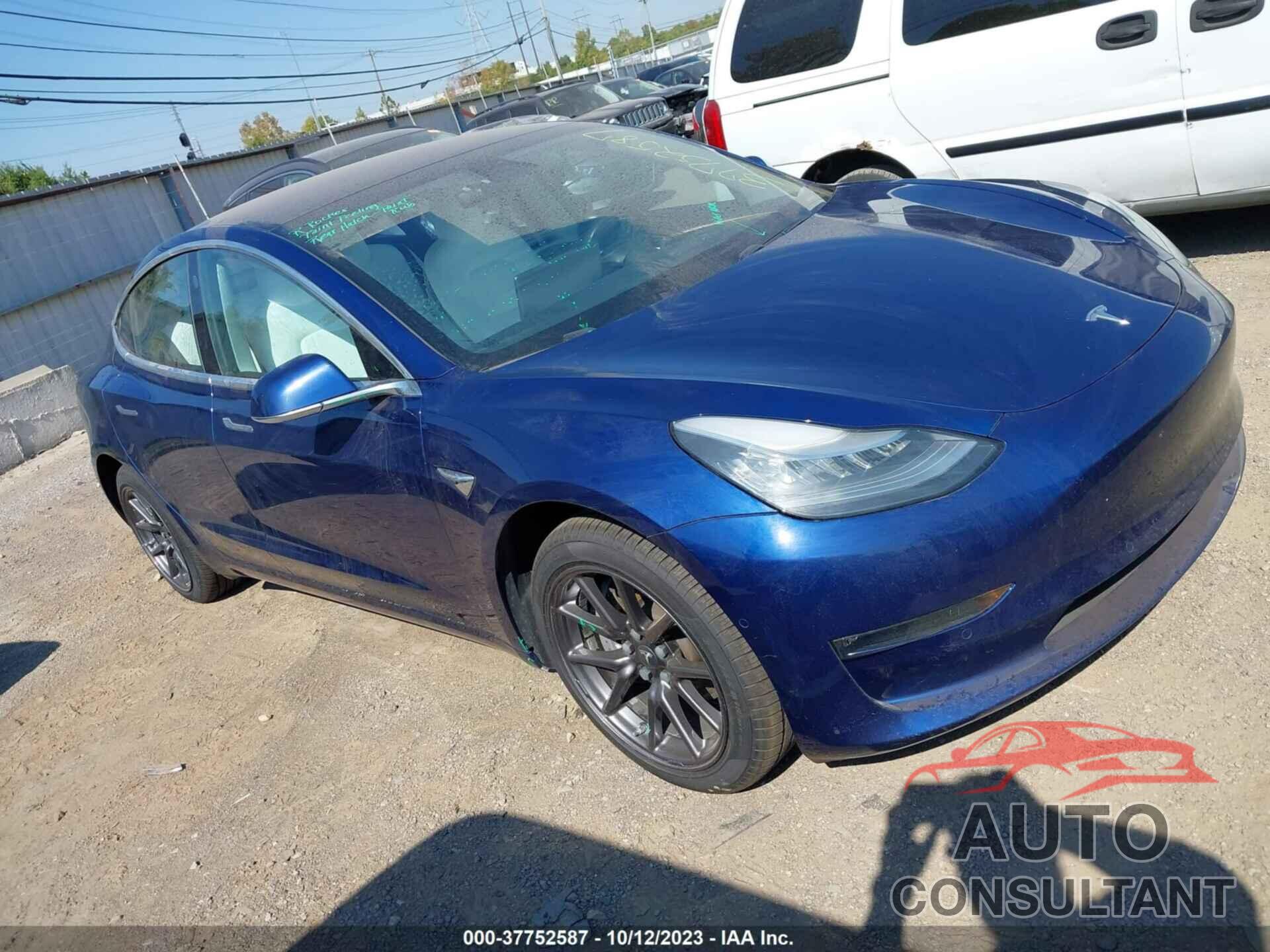 TESLA MODEL 3 2018 - 5YJ3E1EB9JF099886