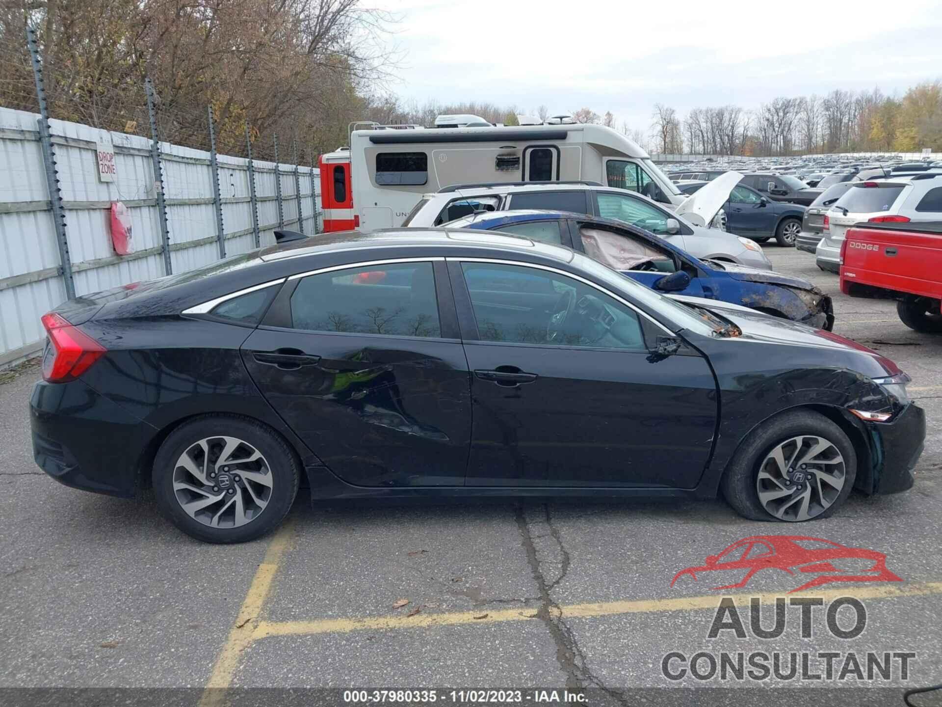 HONDA CIVIC SEDAN 2017 - 19XFC2F70HE035609