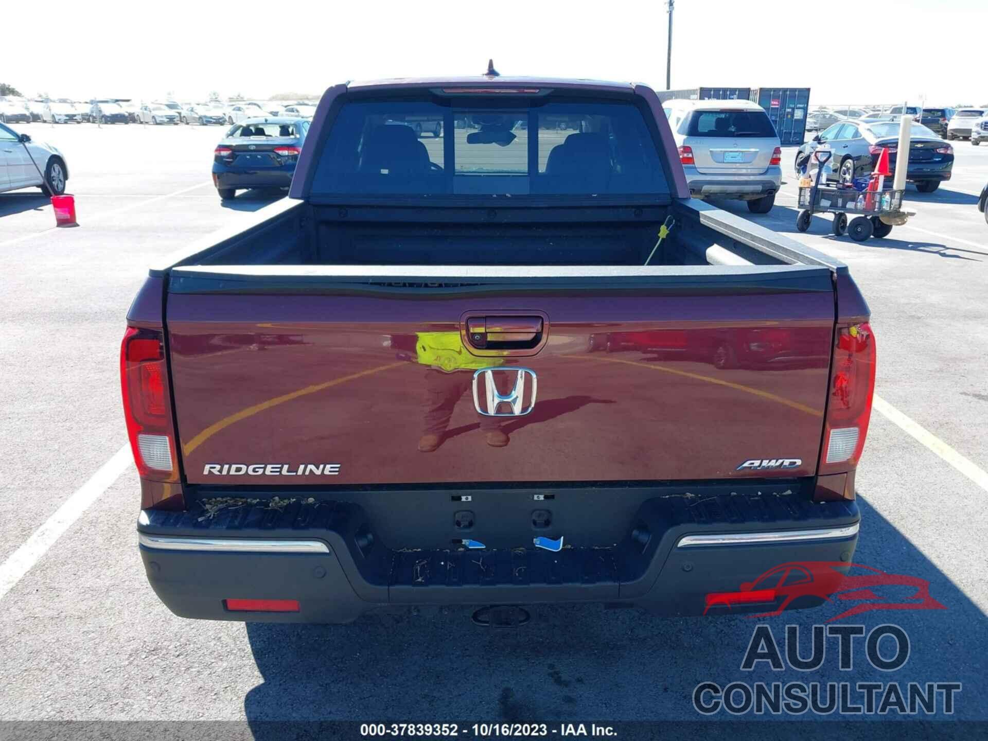 HONDA RIDGELINE 2018 - 5FPYK3F79JB017375