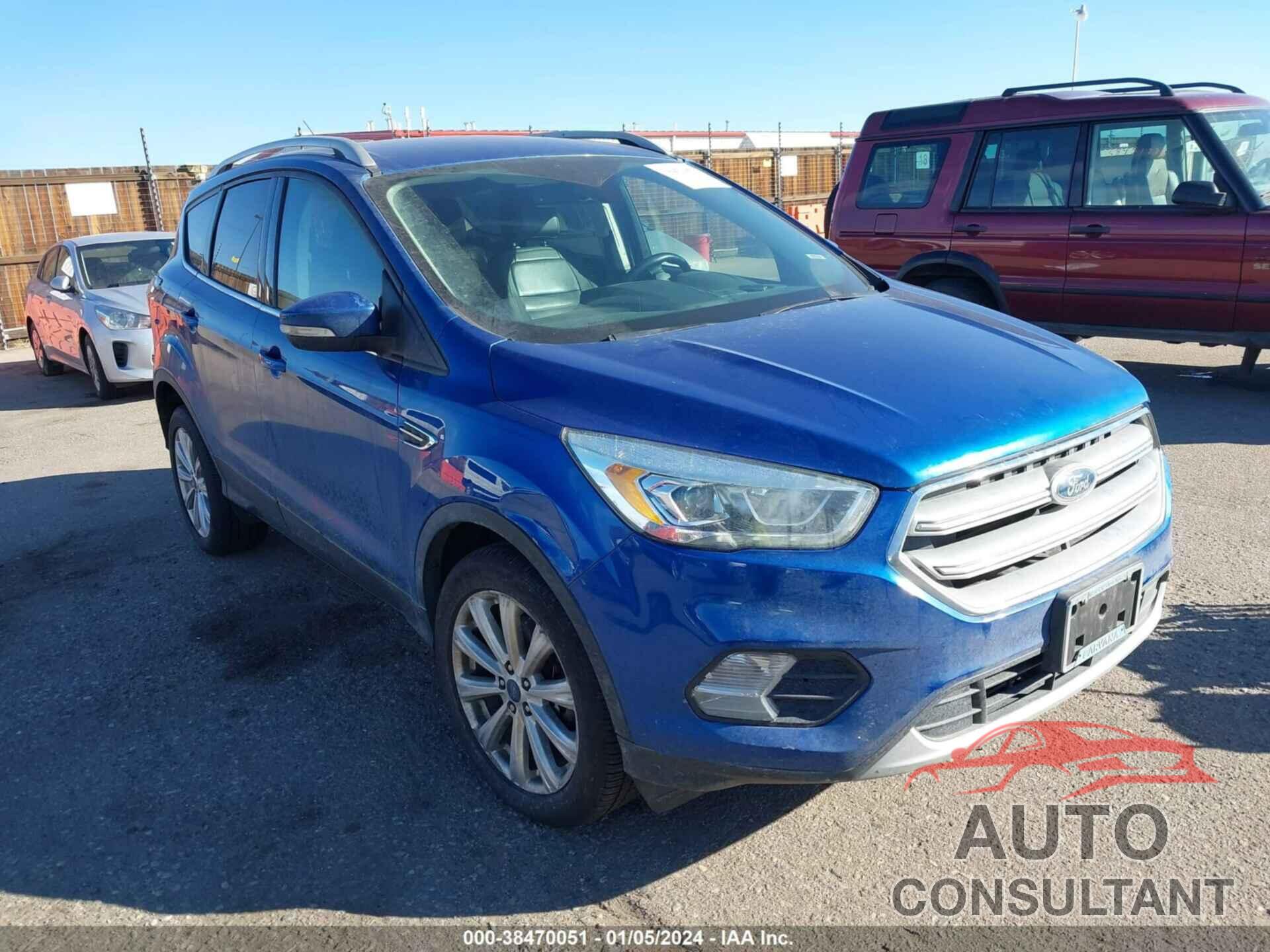 FORD ESCAPE 2017 - 1FMCU0J92HUB91578